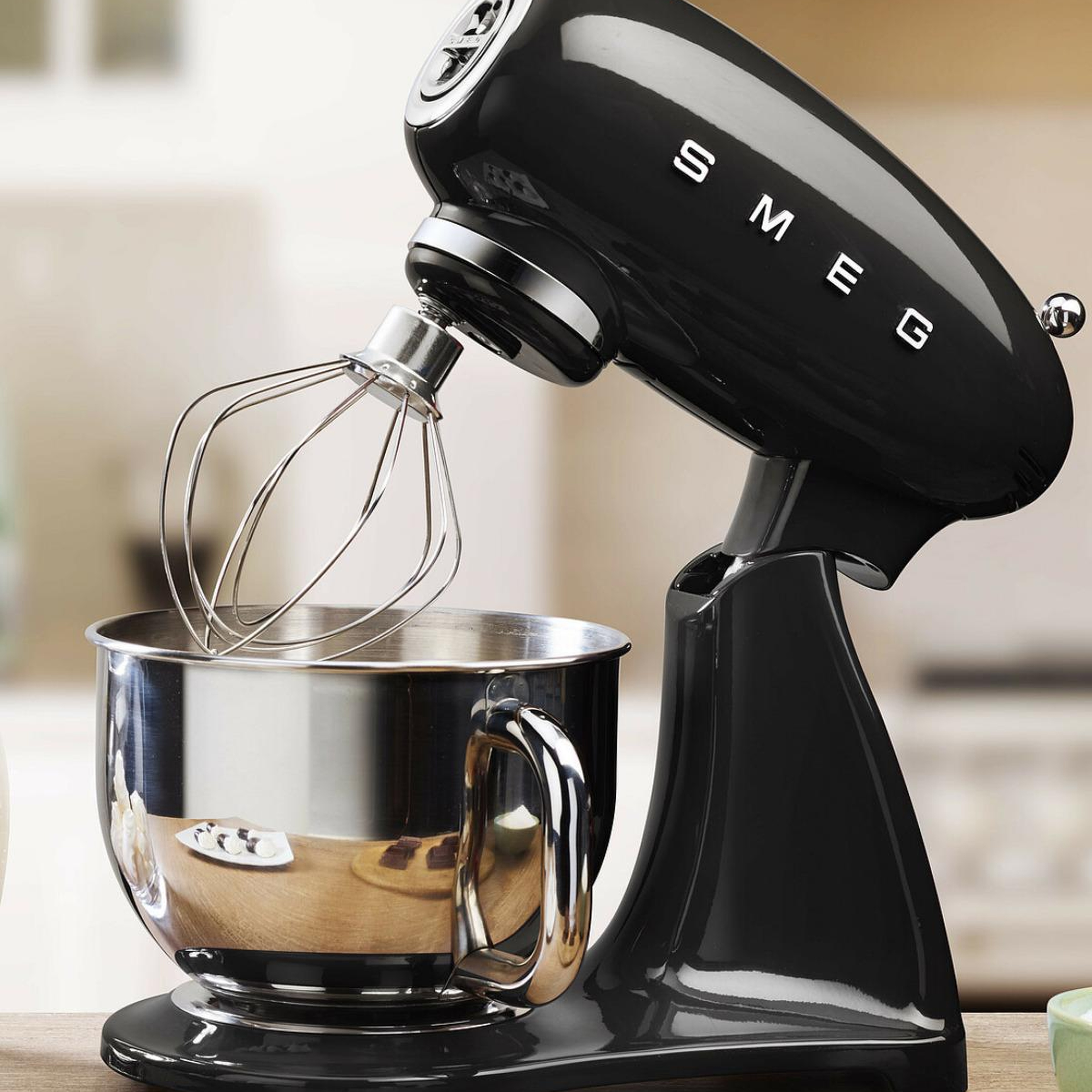 Smeg 50's Style Retro 4.8 Litre Siyah Stand Mikser Smf03bleu