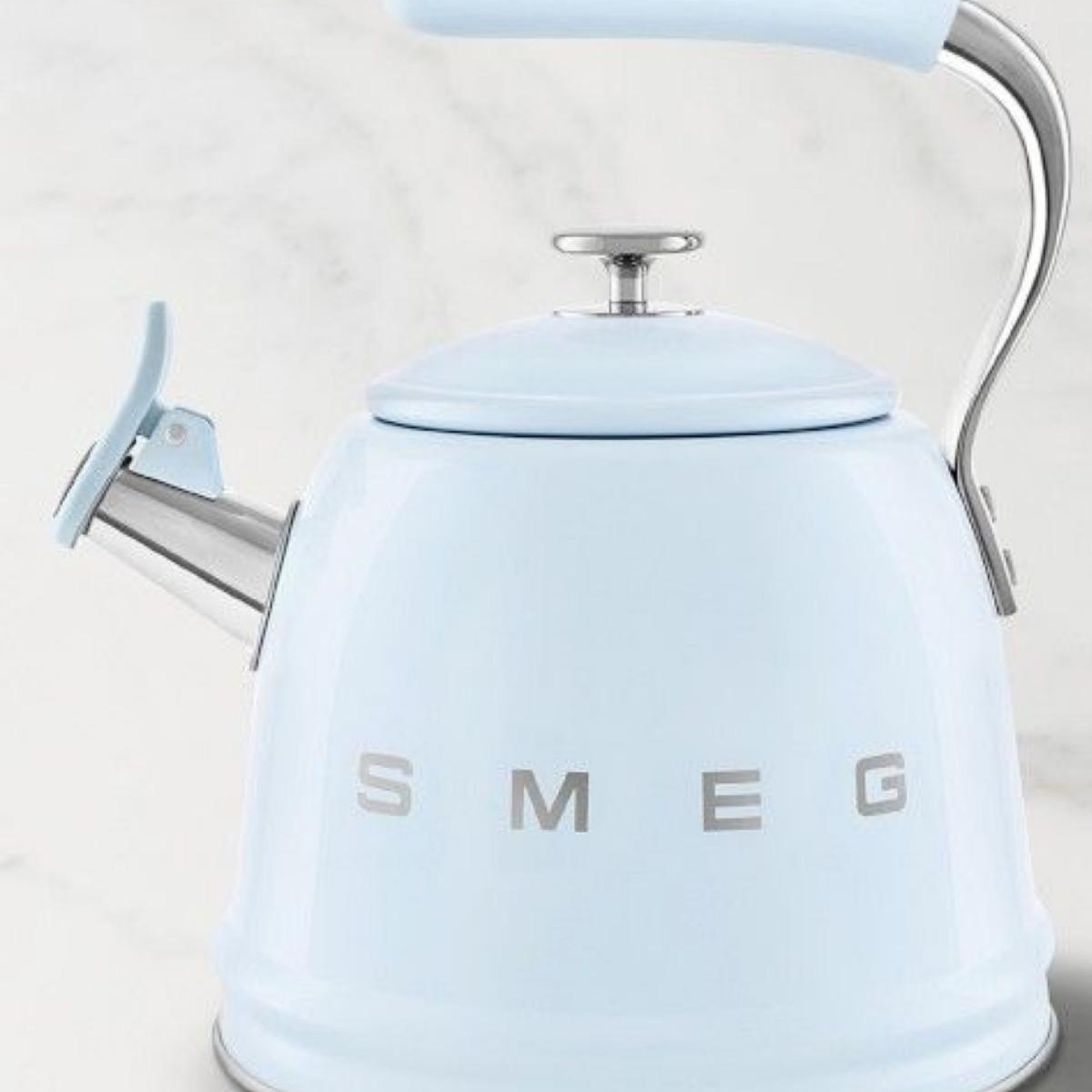 Smeg 50's Style Pastel Mavi Set Üstü Düdüklü Kettle 2.3 Lt