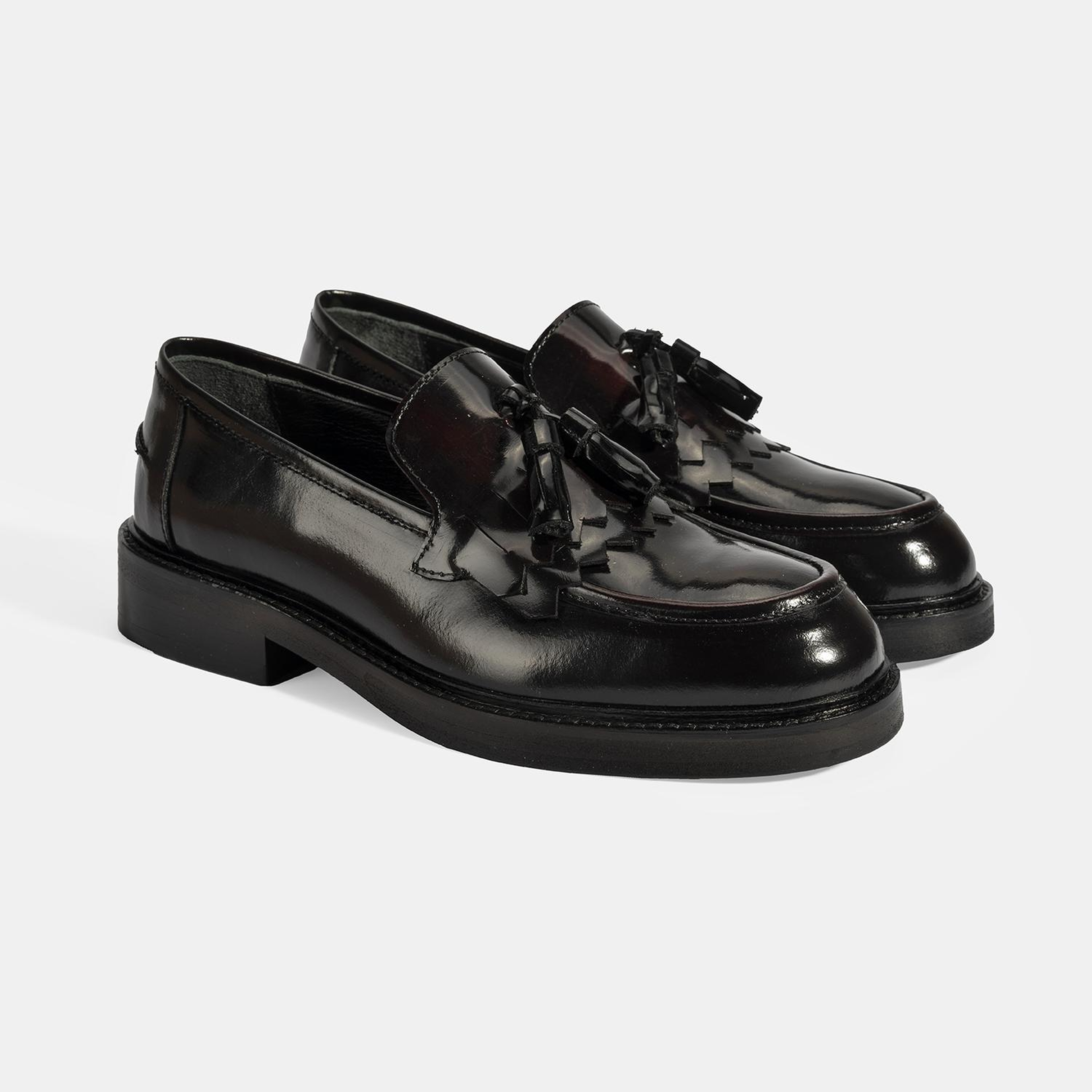 Kadın Bordo Püskül Detaylı Deri Loafer