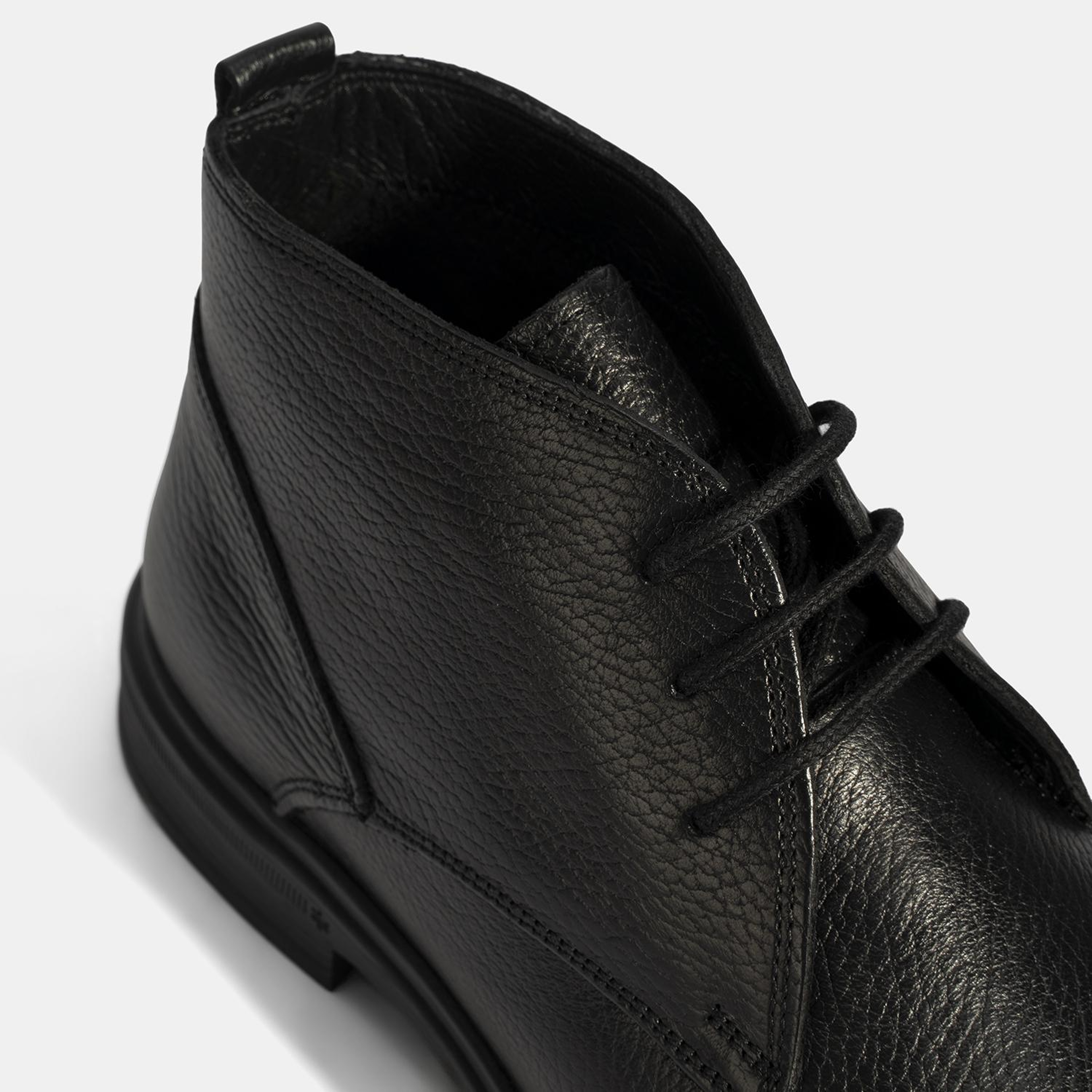 Erkek Siyah Bağcıklı Deri Bot