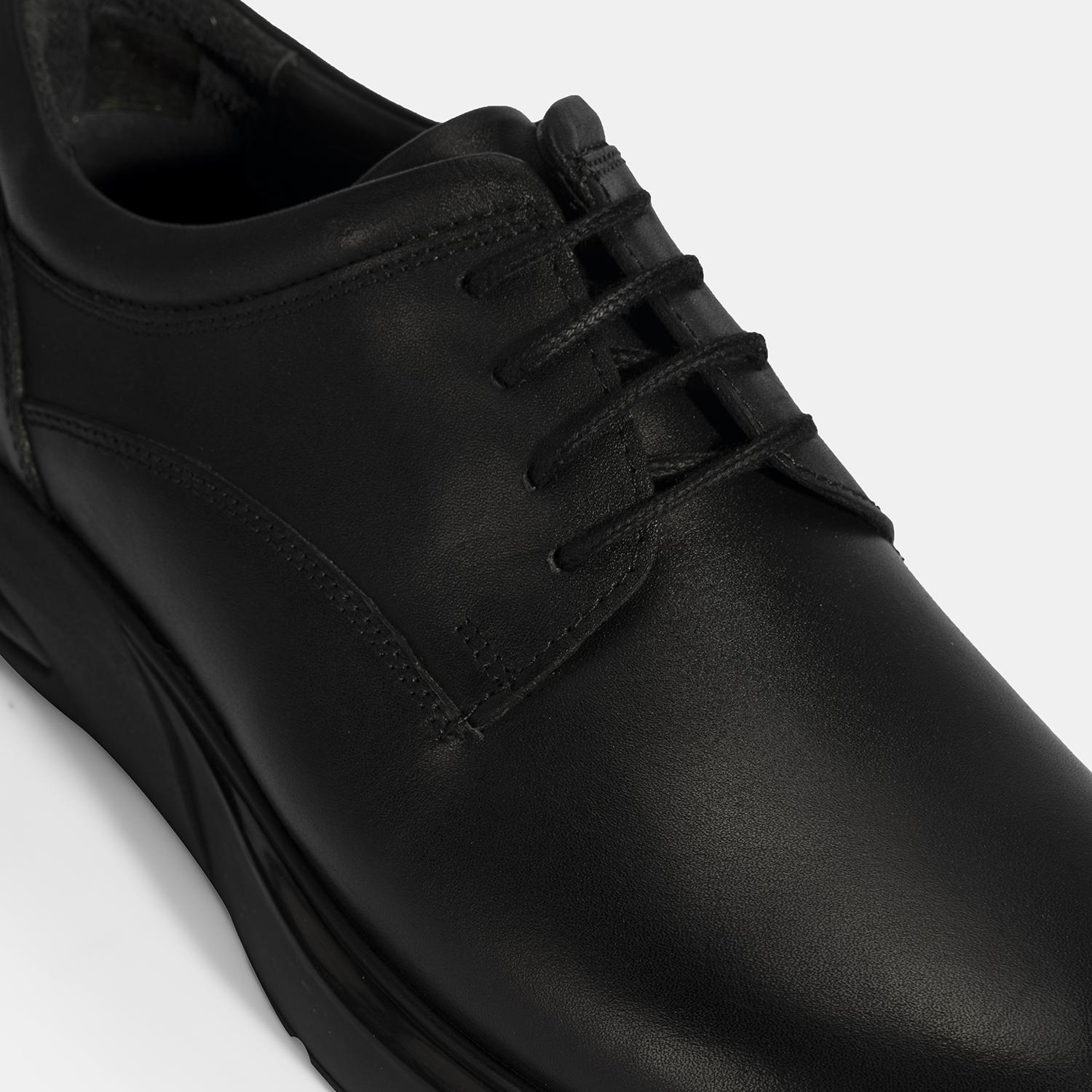 Erkek Siyah Bağcıklı Deri Günlük Ayakkabı