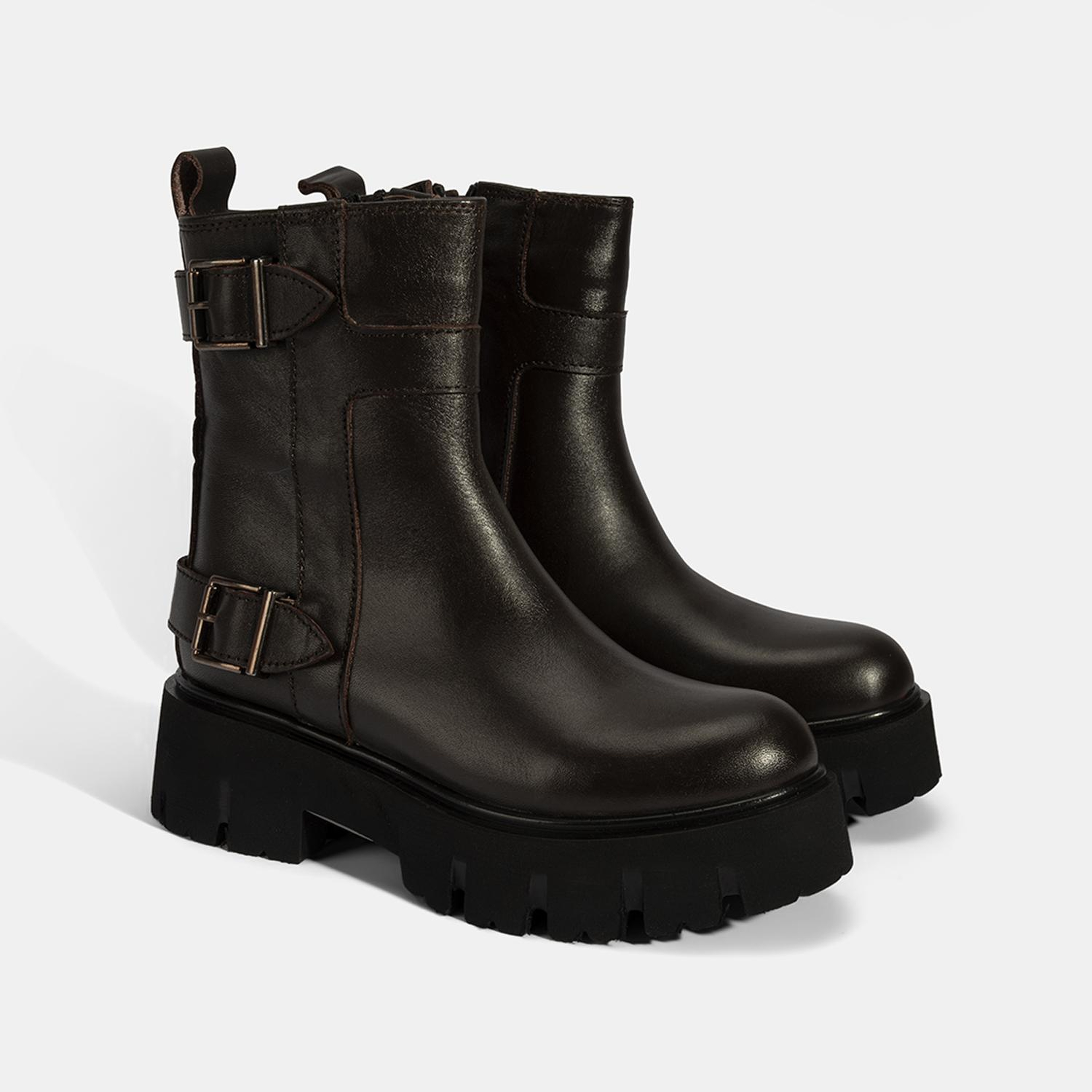 Kadın Kahve Metal Tokalı Deri Bot