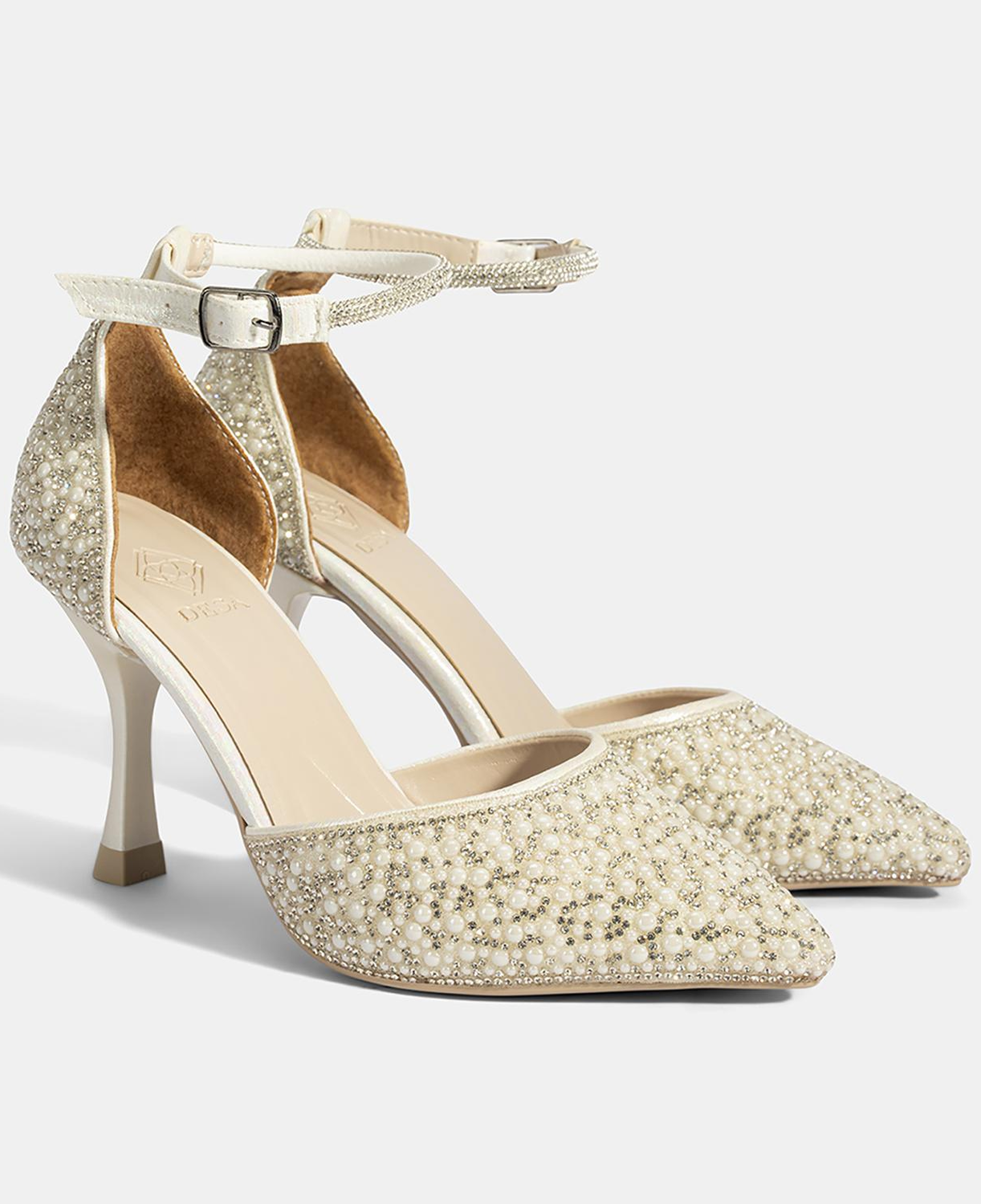 Kadın Beyaz Ayarlanabilir Tokalı Taşlı Gelin Ayakkabısı