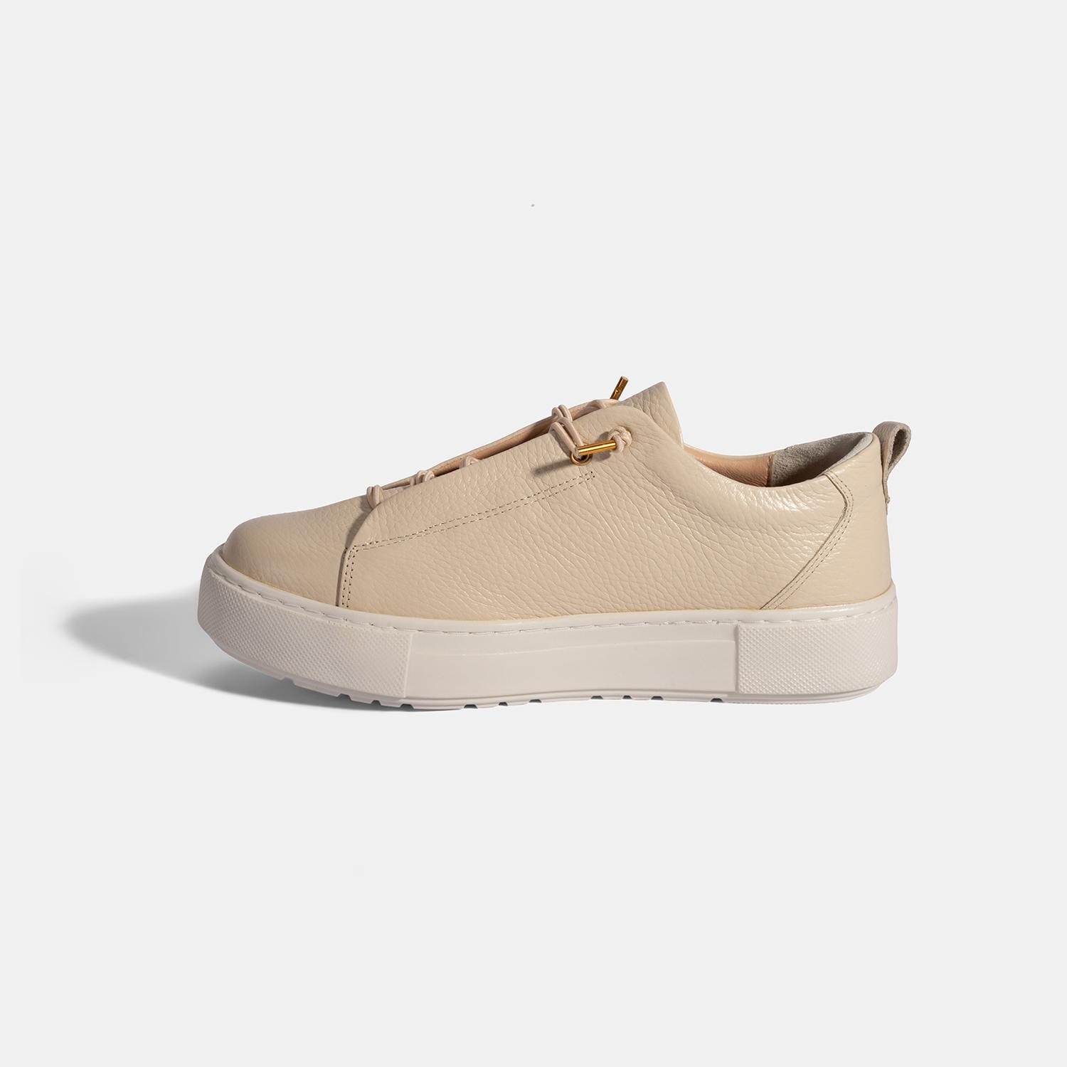 Kadın Bej Bağcıklı Deri Günlük Ayakkabı