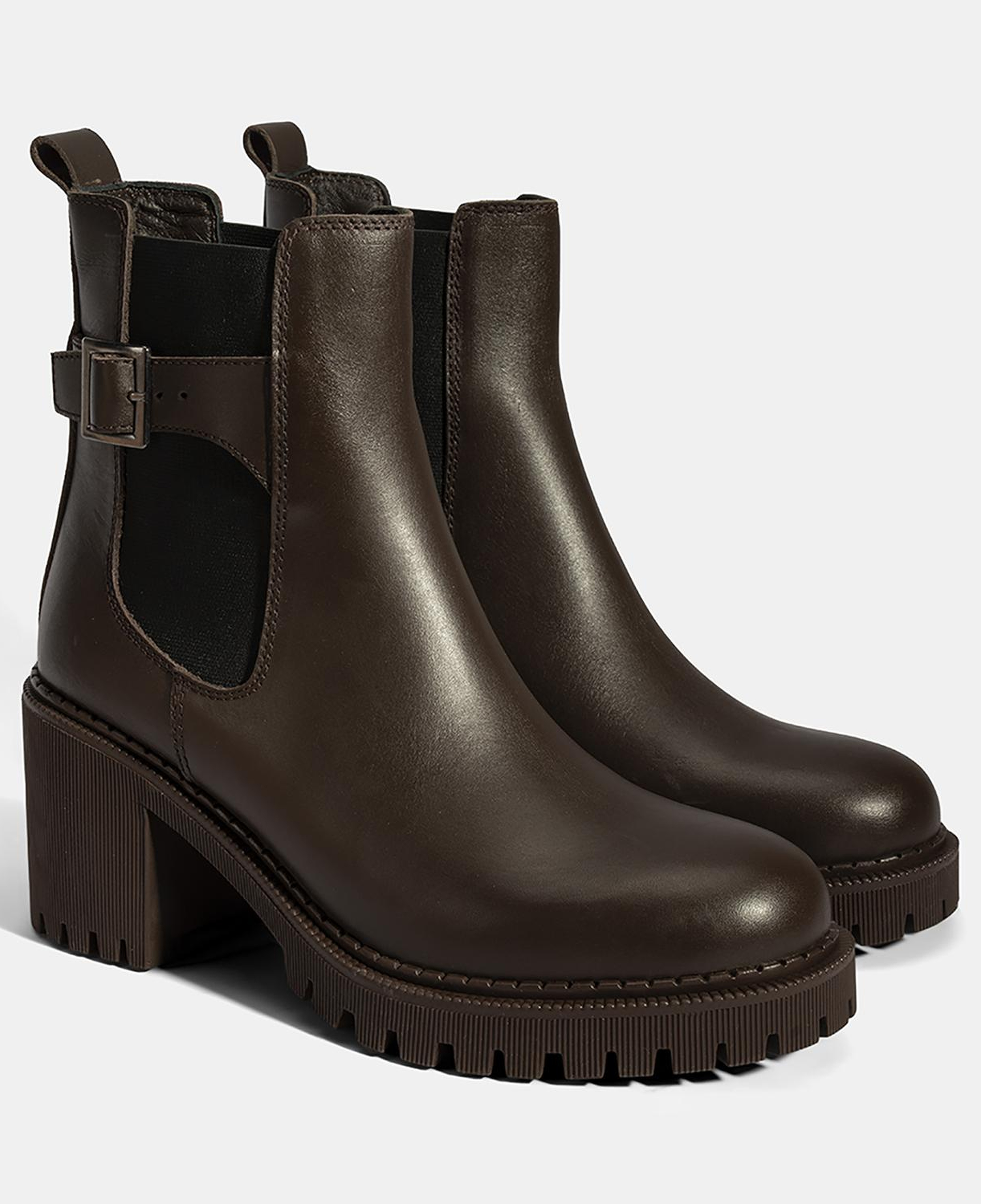 Kadın Kahve Metal Toka Detaylı Topuklu Bot