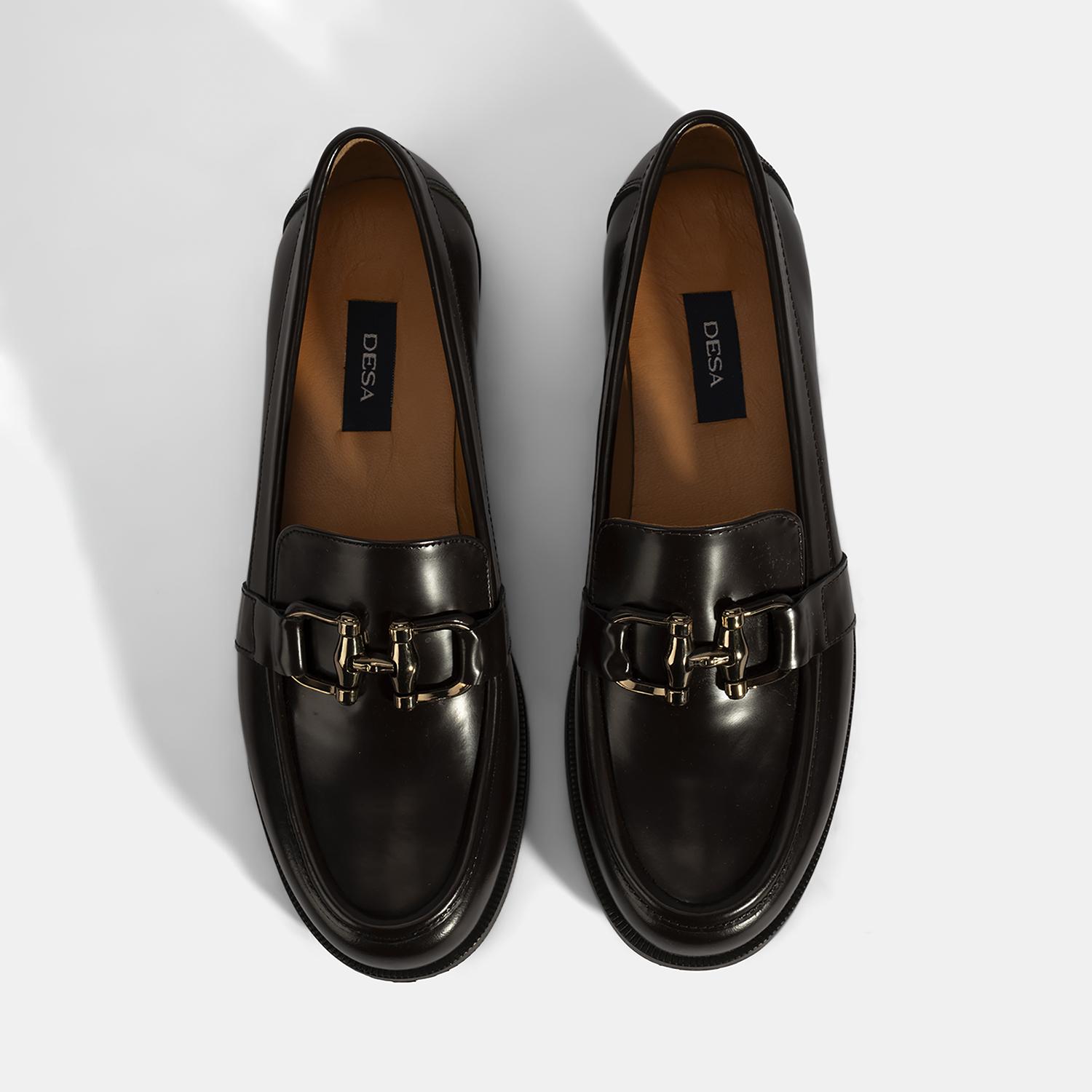 Kadın Kahve Metal Toka Detaylı Deri Loafer