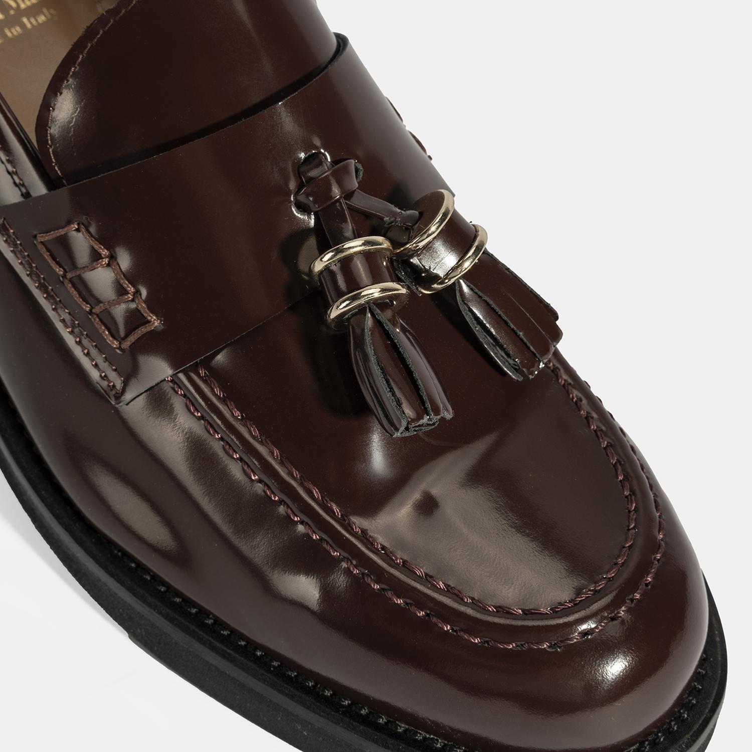 Luca Grossi Kadın Bordo Püskül Detaylı Deri Loafer