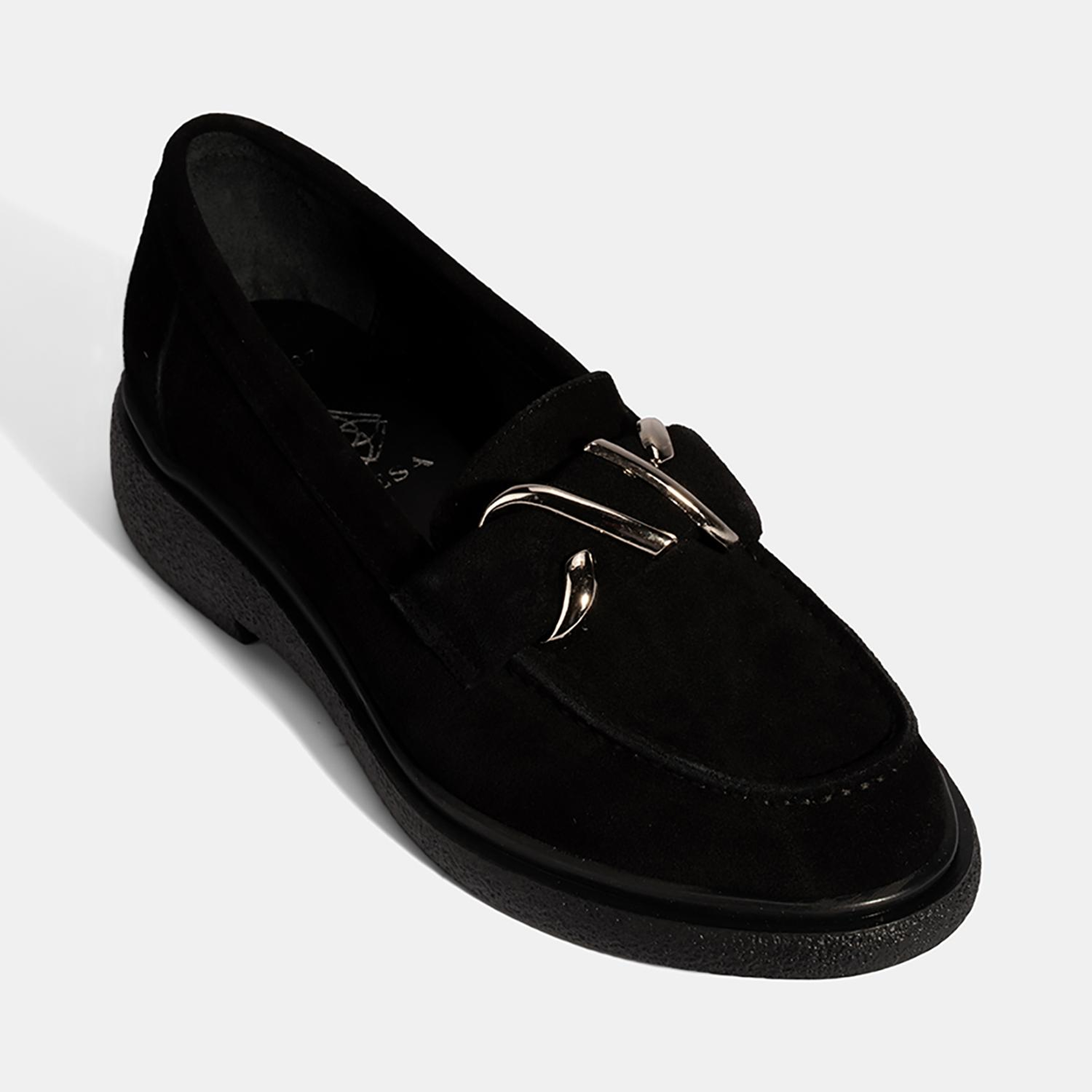 Kadın Siyah Metal Toka Detaylı Süet Loafer