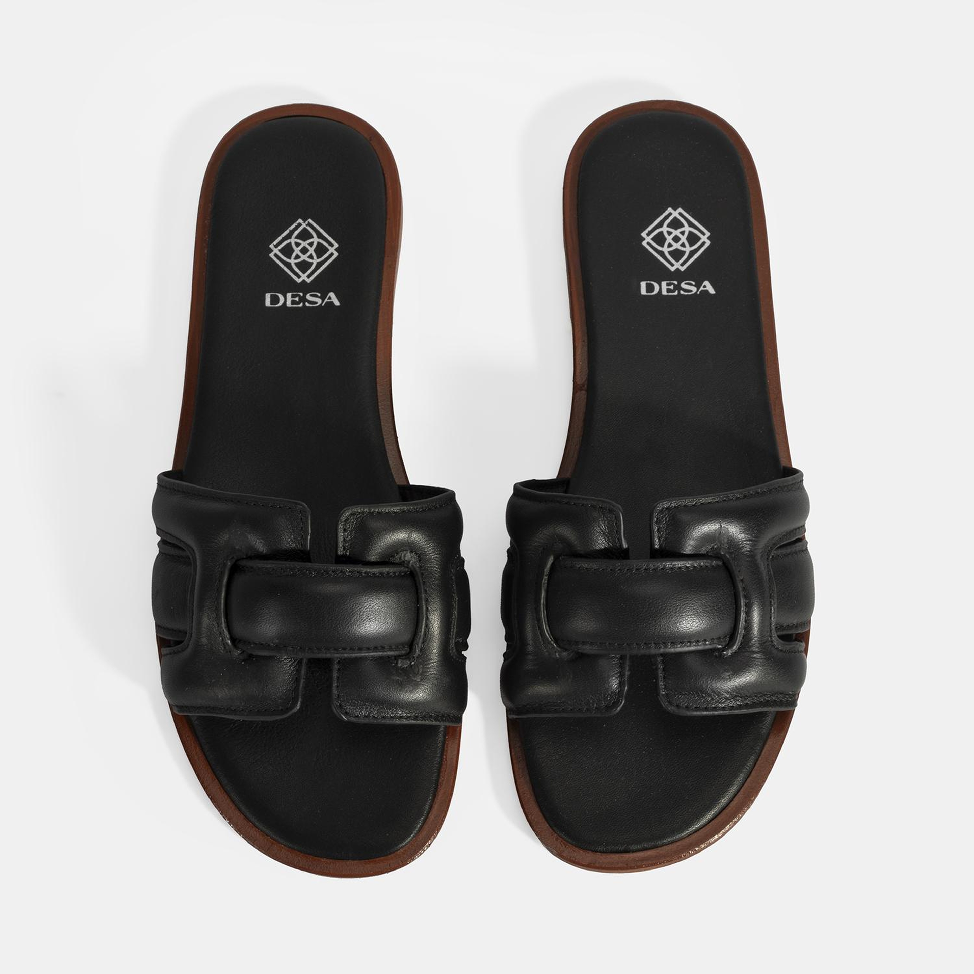 Kadın Siyah Deri Terlik