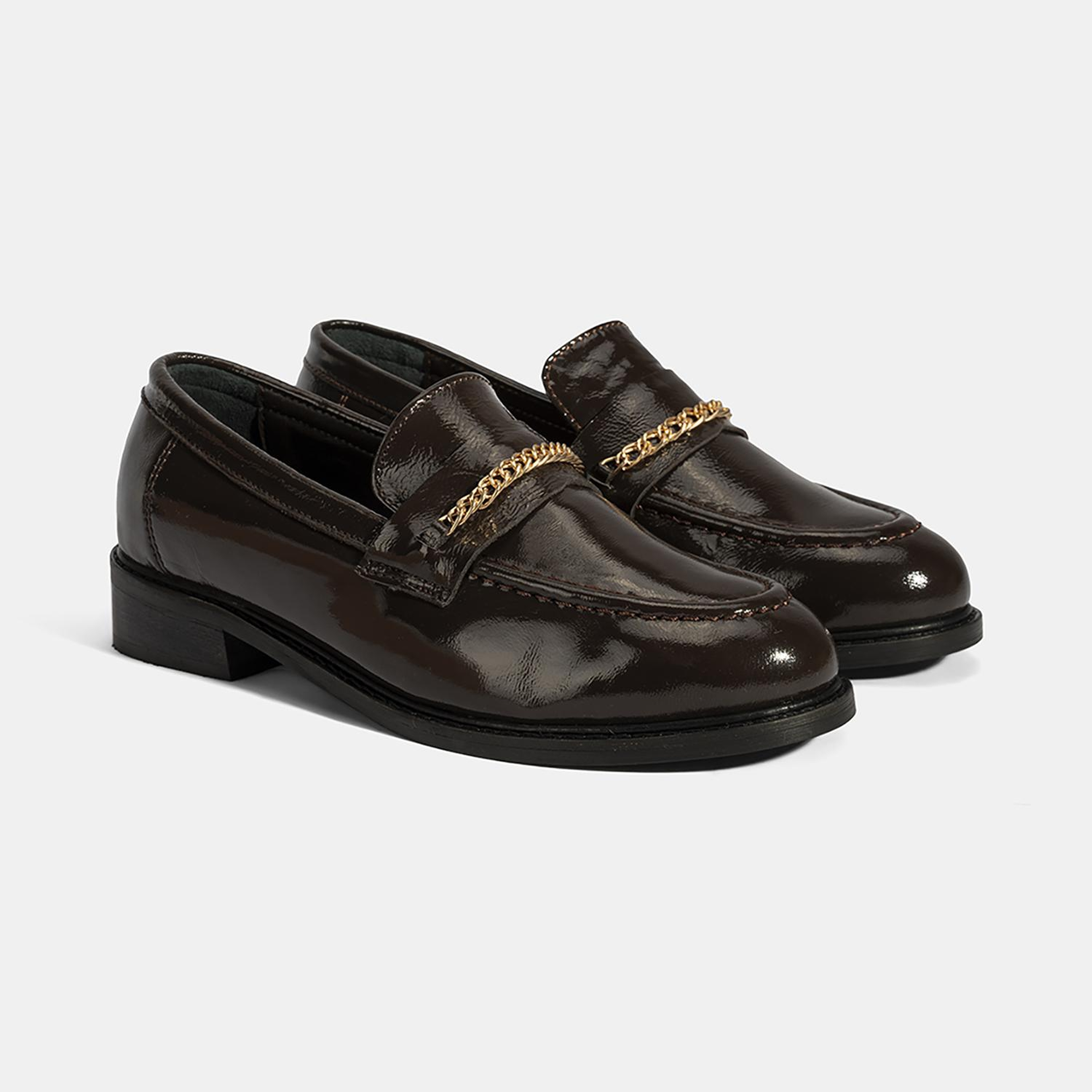 Kadın Kahve Zincir Aksesuarlı Deri Loafer