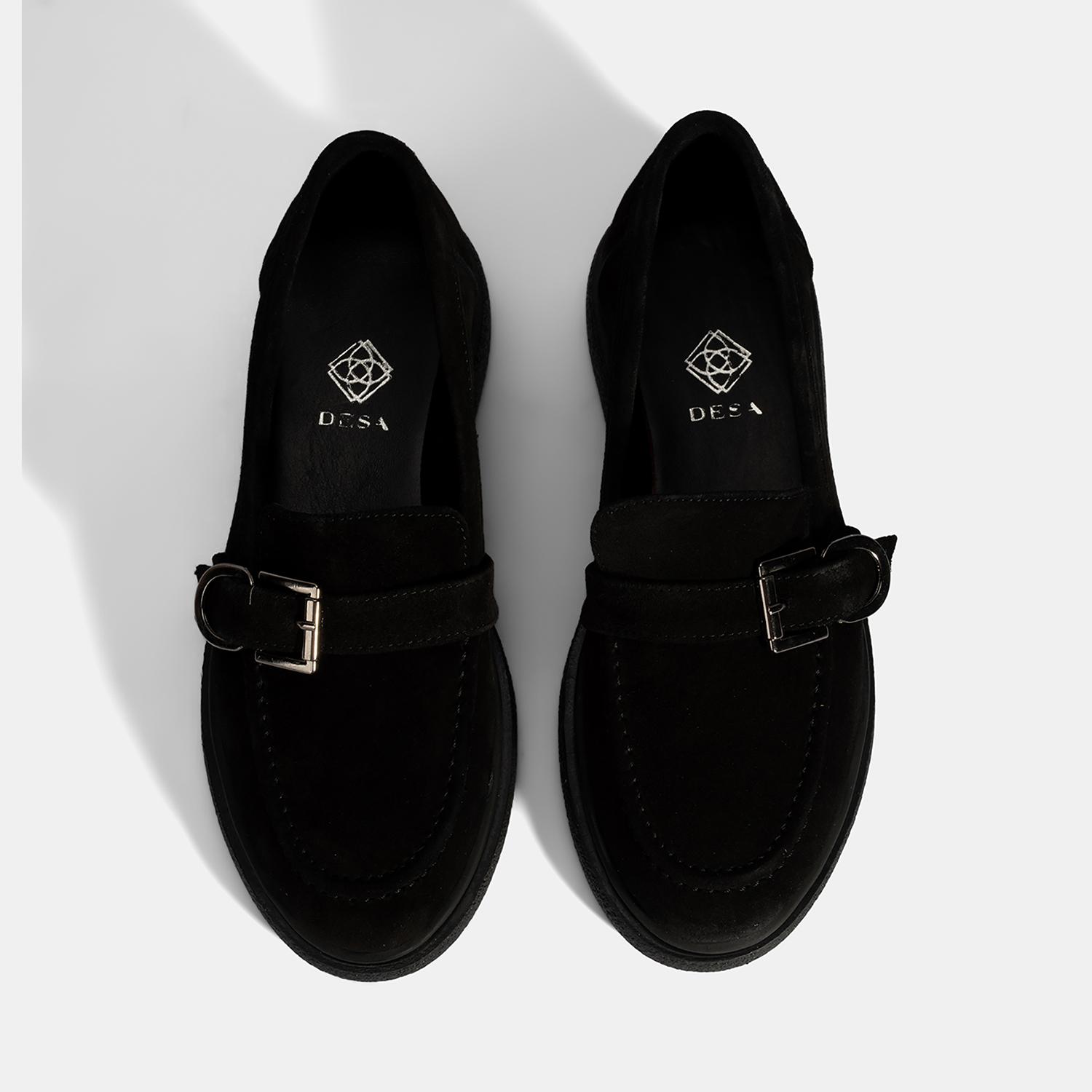 Kadın Siyah Metal Toka Detaylı Süet Loafer