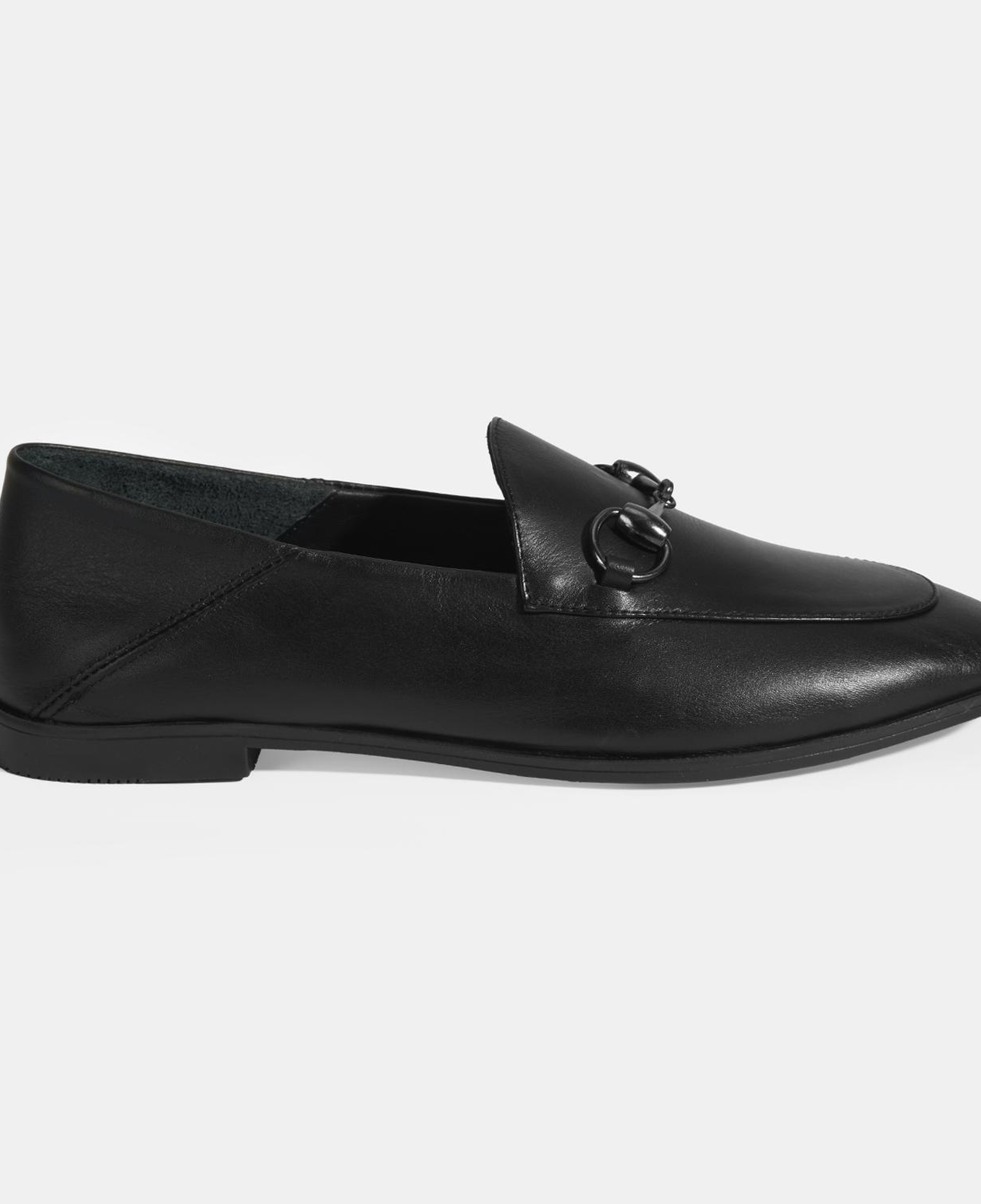 Siyah Kadın Toka Aksesuarlı Deri Loafer