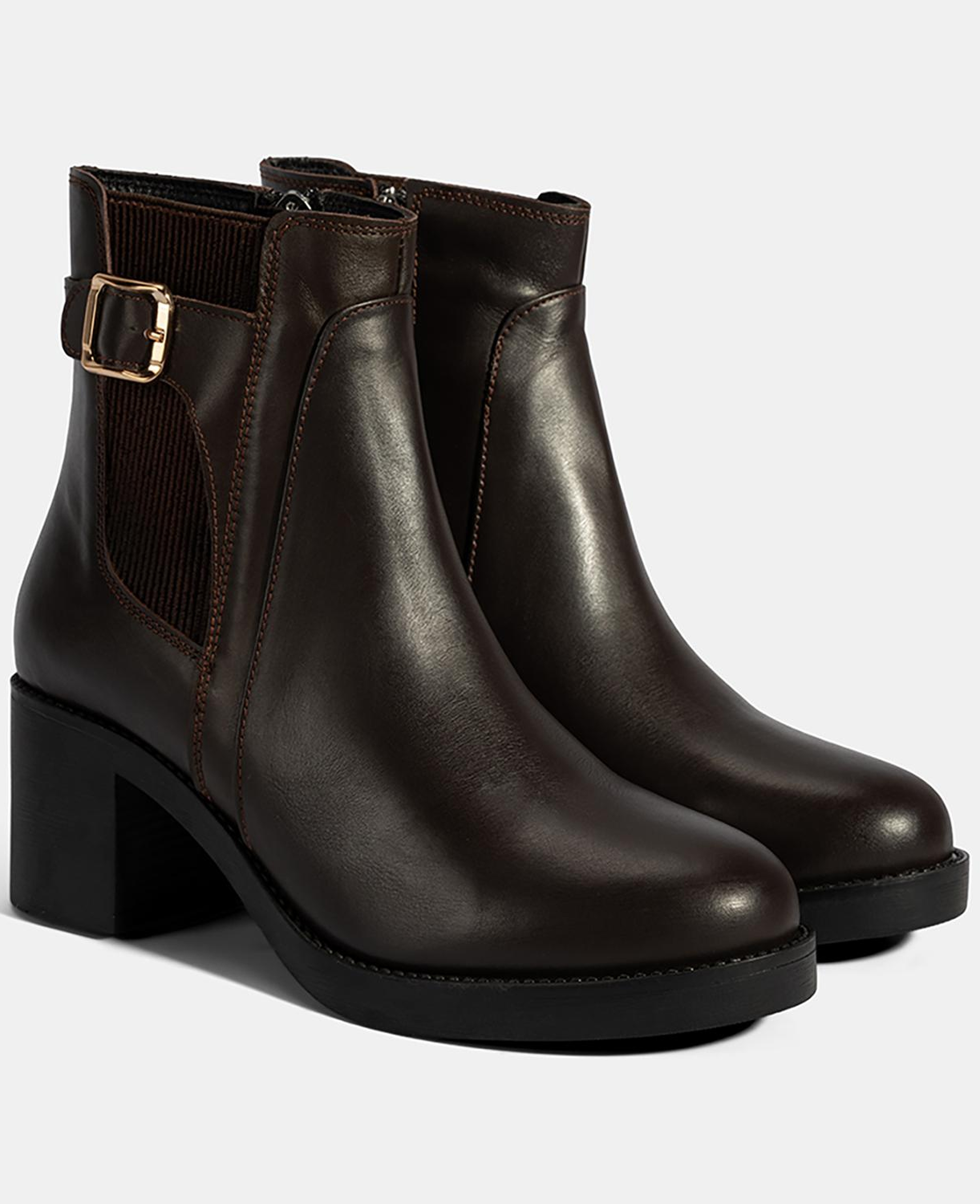 Kadın Kahve Metal Toka Detaylı Topuklu Deri Bot