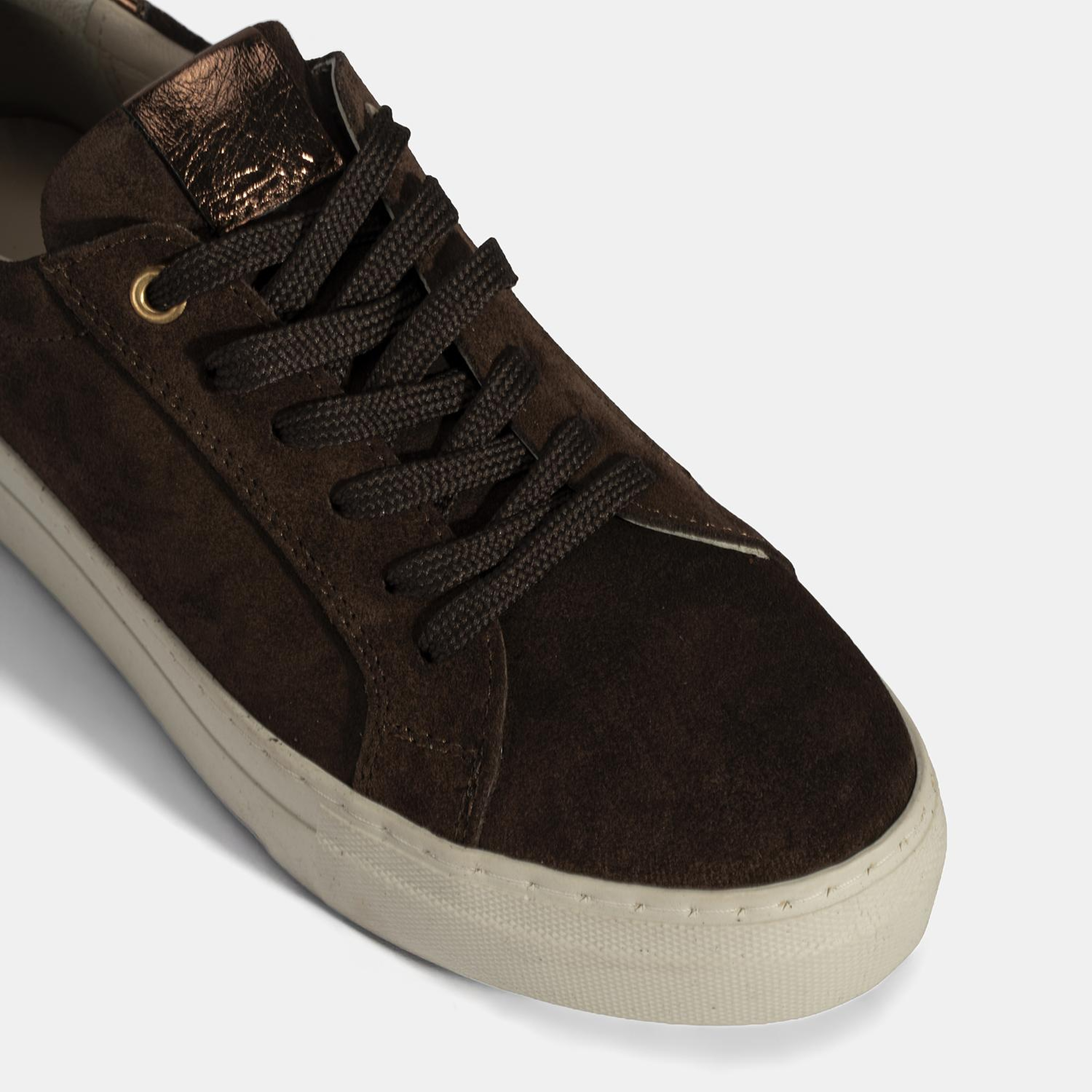 Kadın Kahve Bağcıklı Kalın Tabanlı Süet Deri Sneaker