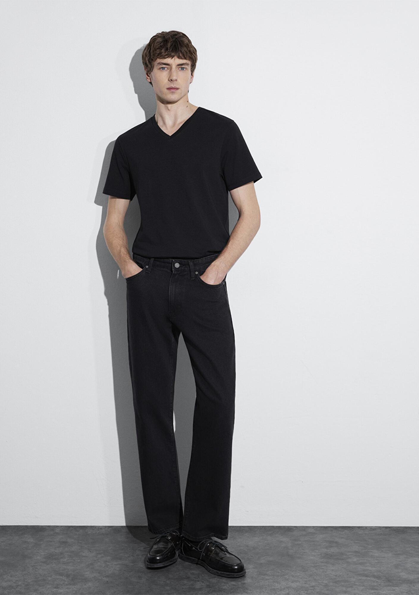 Mavi Stretch V Yaka Siyah Basic Tişört Fitted / Vücuda Oturan Kesim 061748-900