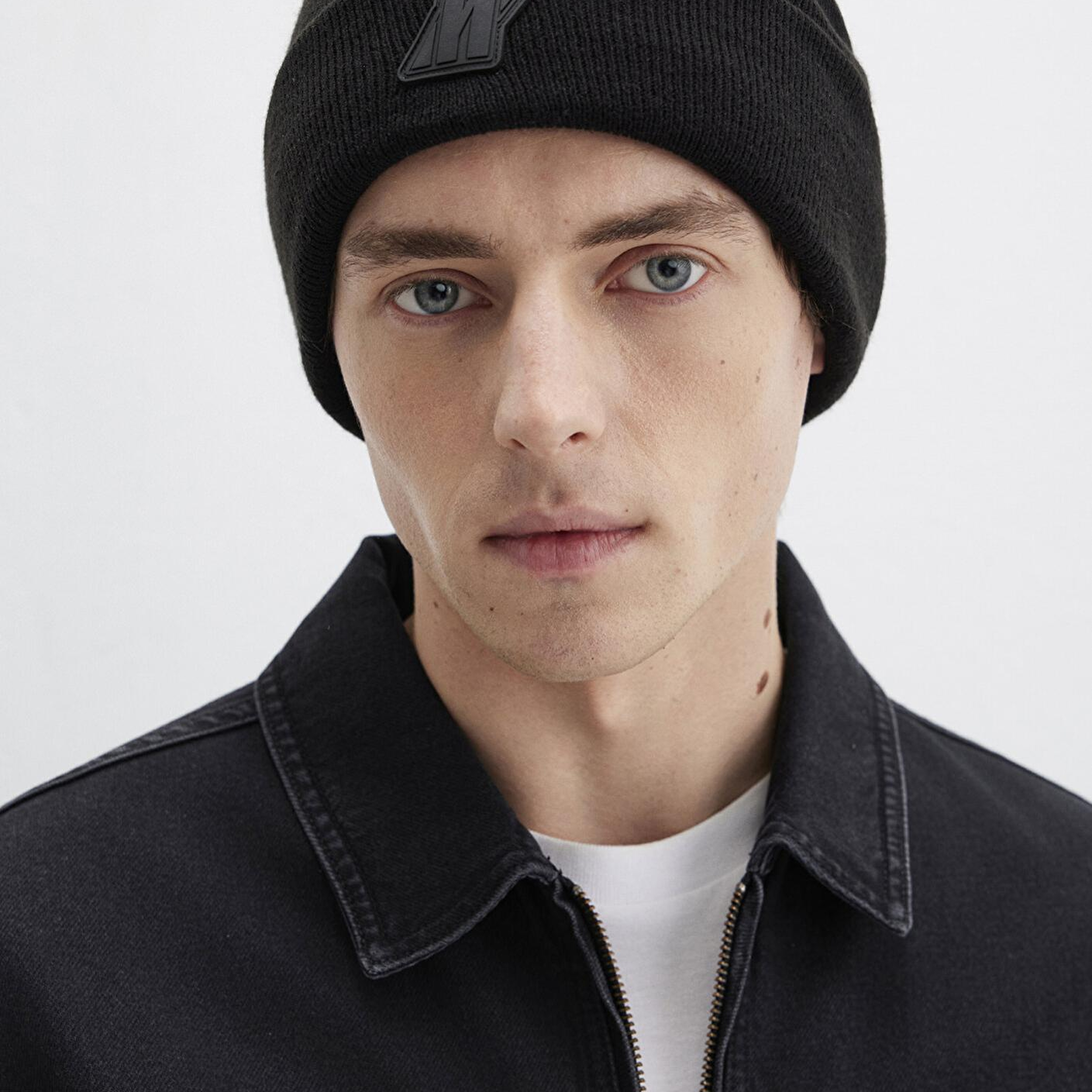 Mavi Siyah Bere 0912320-900