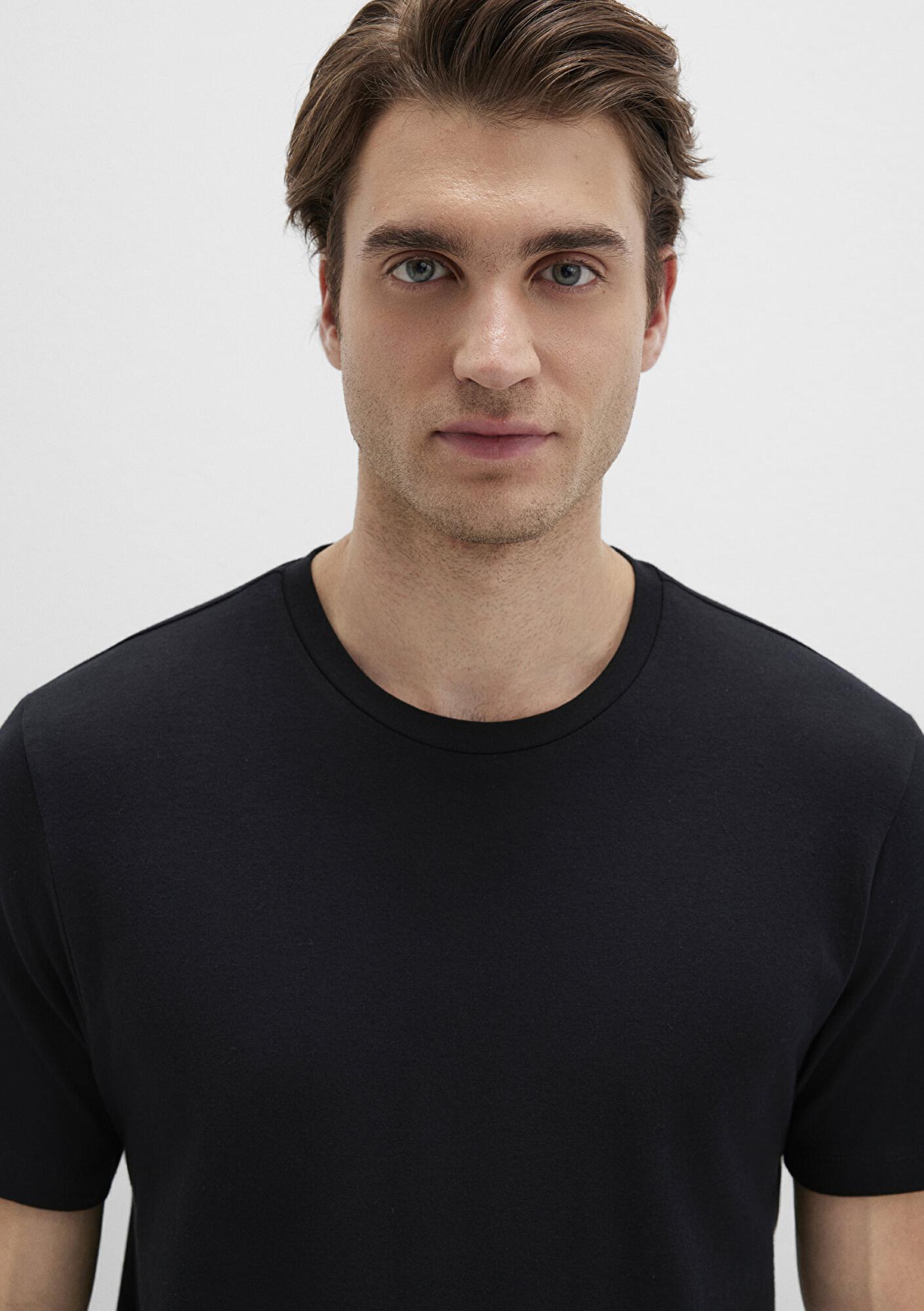 Mavi Stretch Siyah Basic Tişört Fitted / Vücuda Oturan Kesim 061747-900