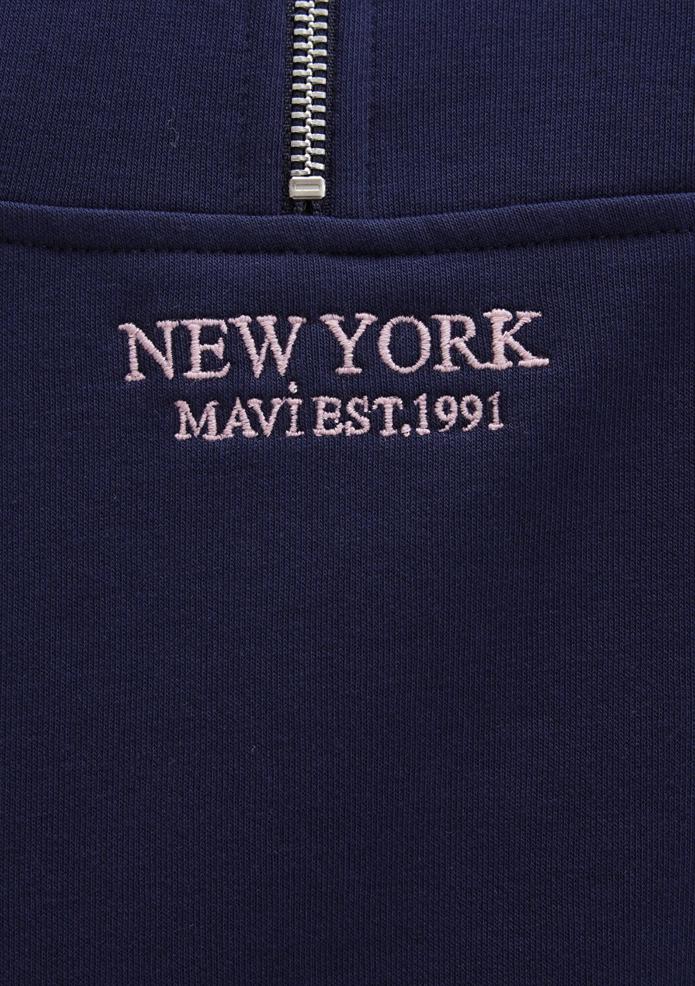 Mavi Yarı Fermuarlı Sırt Baskılı Lacivert Sweatshirt 1S10501-80729
