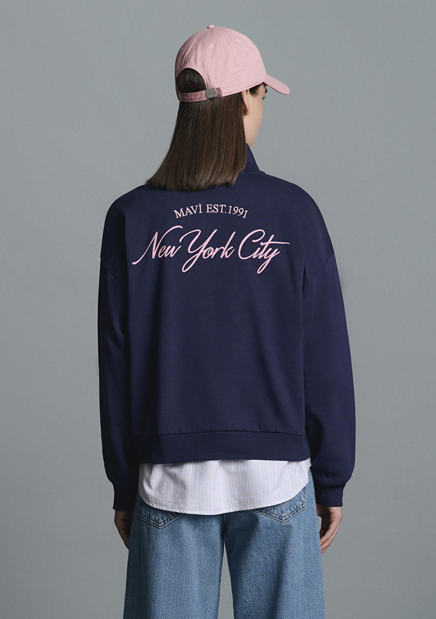 Mavi Yarı Fermuarlı Sırt Baskılı Lacivert Sweatshirt 1S10501-80729