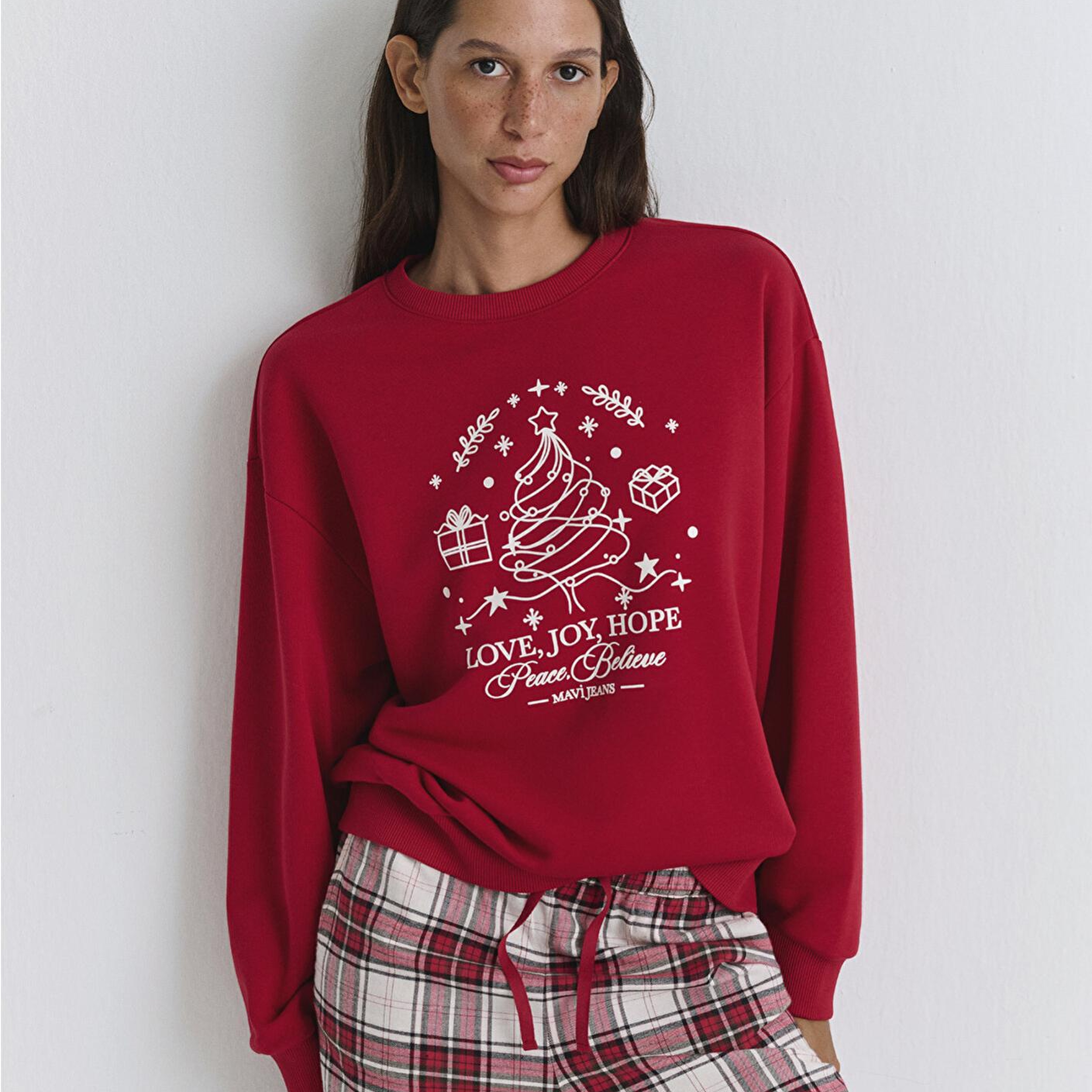 Mavi Yılbaşı Temalı Kırmızı Sweatshirt 1S10507-70390