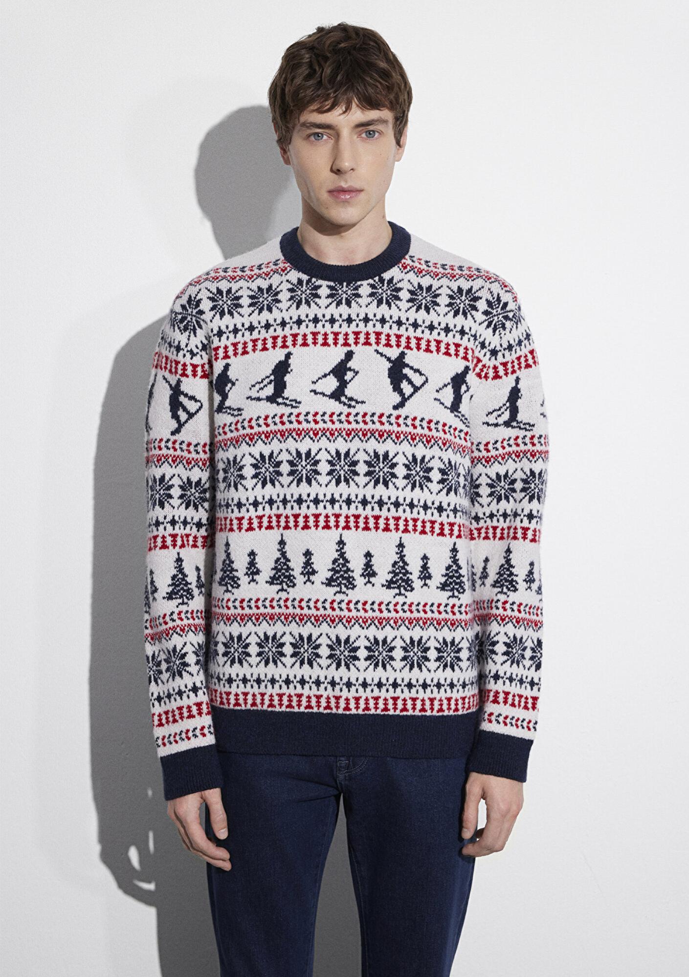 Mavi Yılbaşı Temalı Ekru Kazak Regular Fit / Normal Kesim 0710401-70057