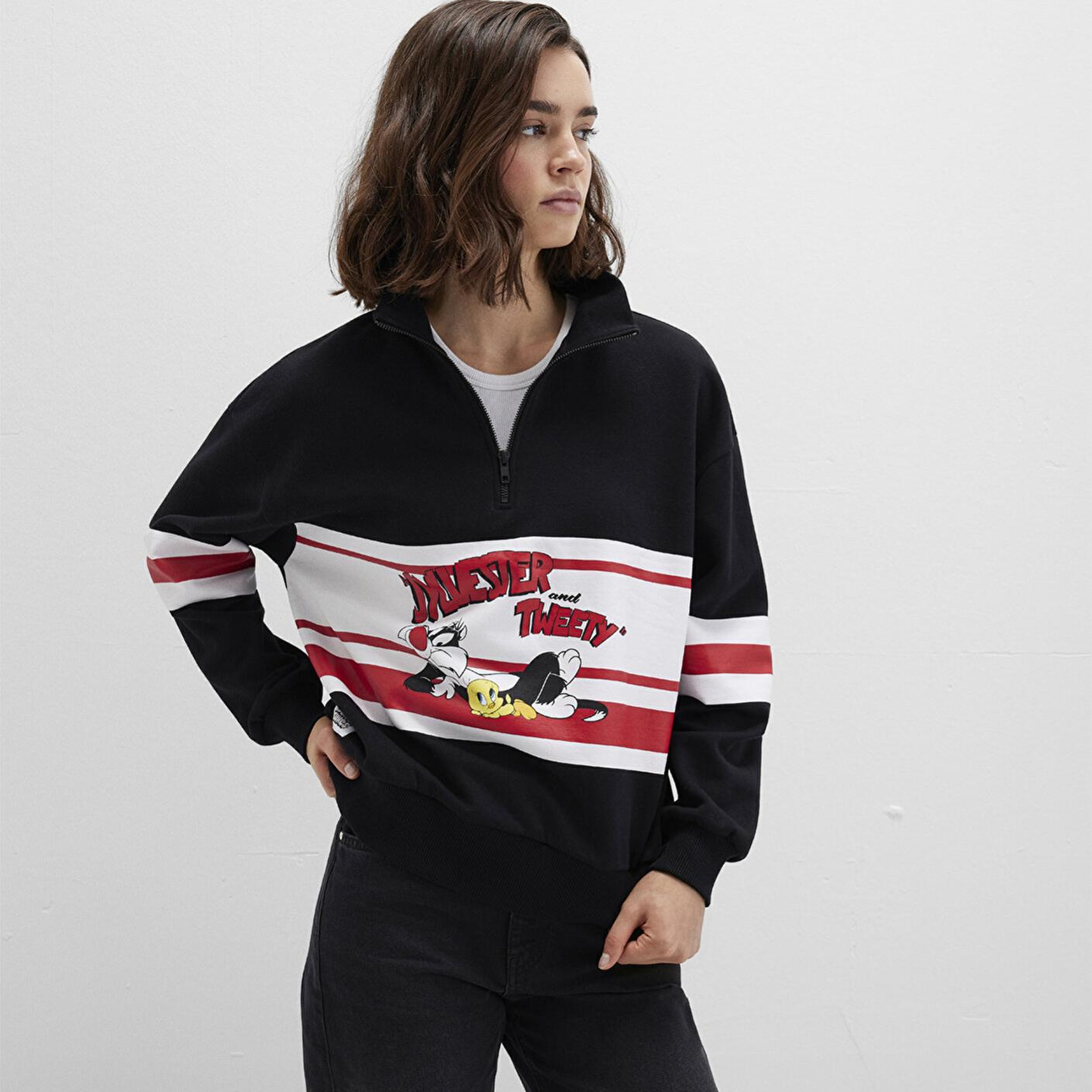Mavi Tom ve Jerry Baskılı Siyah Sweatshirt 1S10472-900