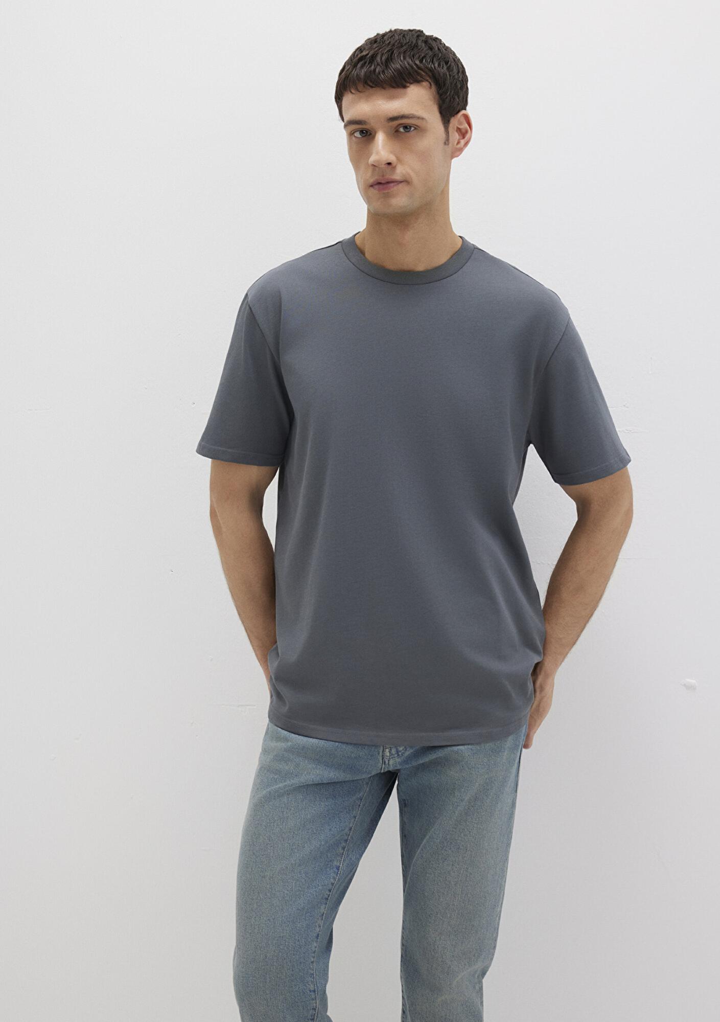 Mavi Bisiklet Yaka Antrasit Basic Tişört Loose Fit / Bol Rahat Kesim 0611596-80776