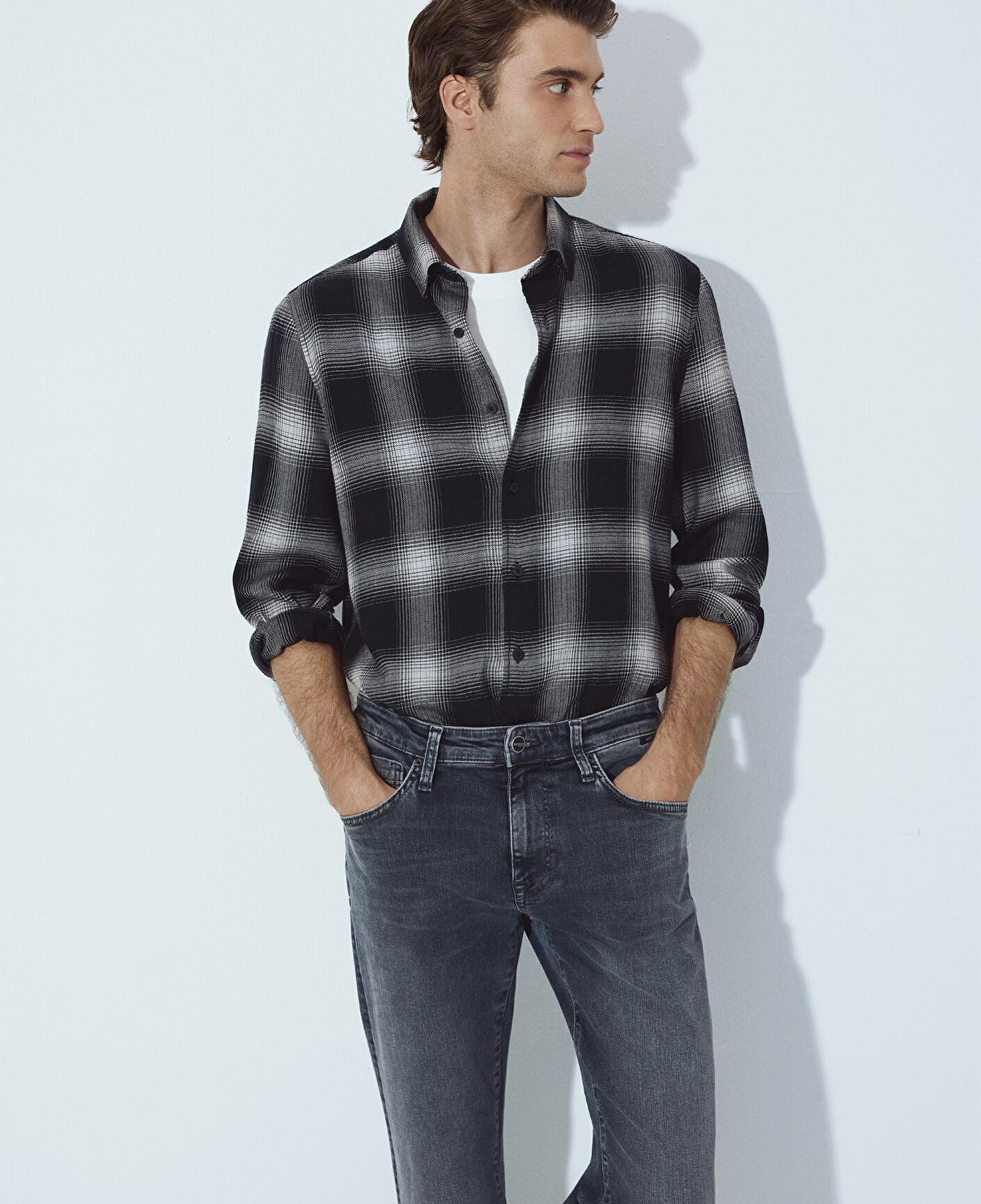 Mavi Kareli Siyah Gömlek Regular Fit / Normal Kesim 0211770-91367