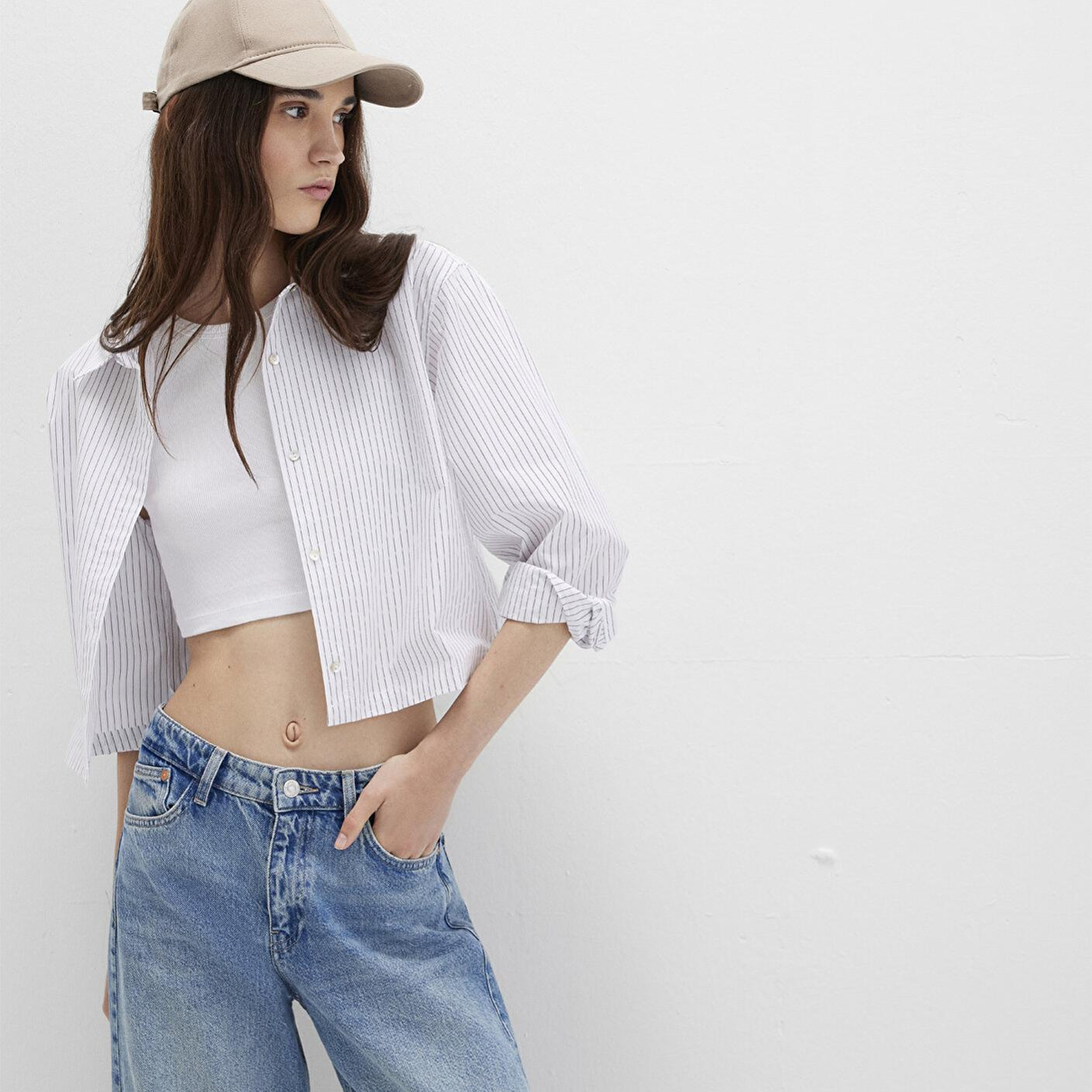 Mavi Çizgili Beyaz Crop Gömlek Crop / Kısa Kesim 1211297-88614