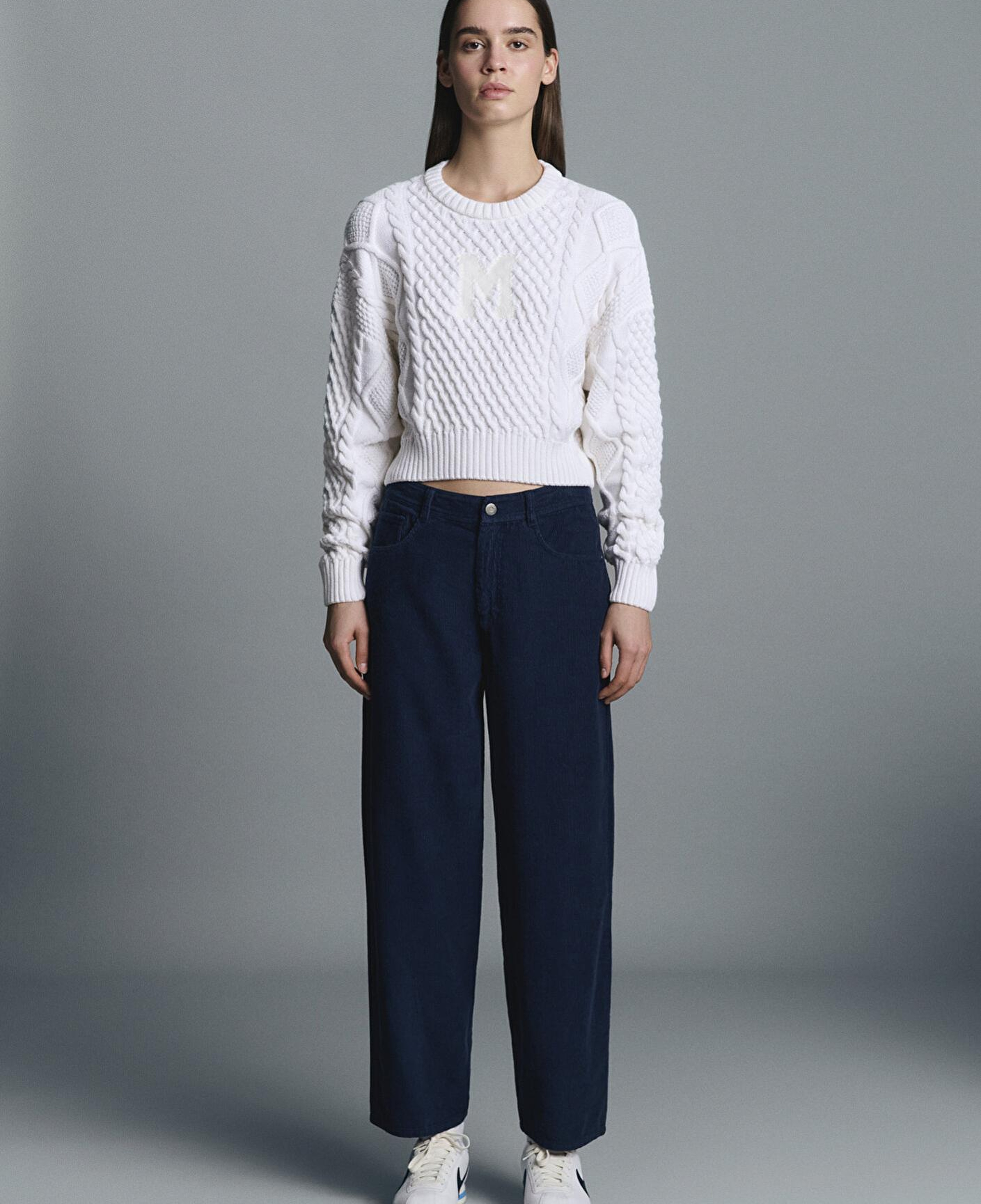 Mavi M Logo Crop Ekru Kazak Loose Fit / Bol Rahat Kesim 1710796-80194