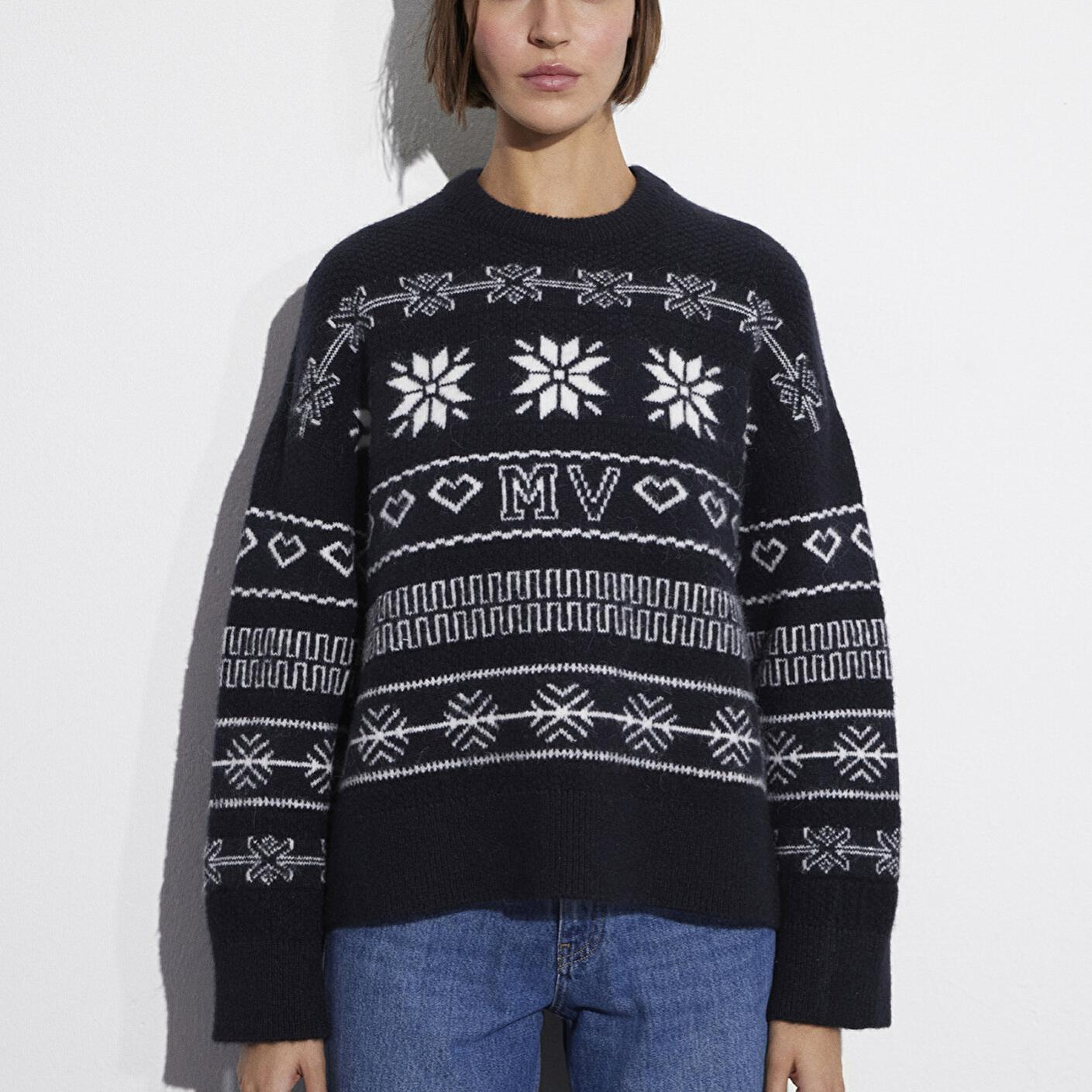 Mavi Yılbaşı Temalı Lacivert Kazak Oversize / Geniş Kesim 1710804-84371