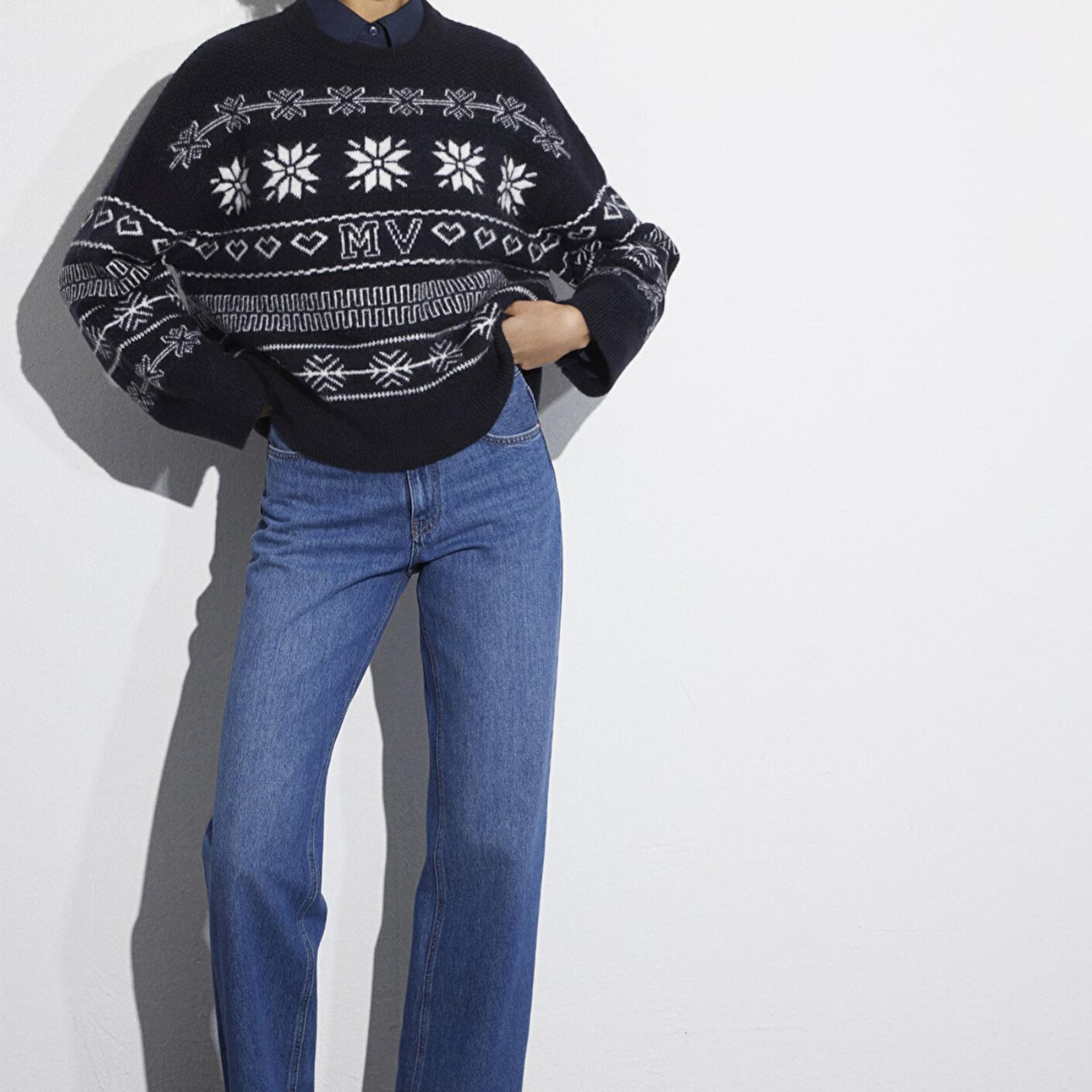 Mavi Yılbaşı Temalı Lacivert Kazak Oversize / Geniş Kesim 1710804-84371