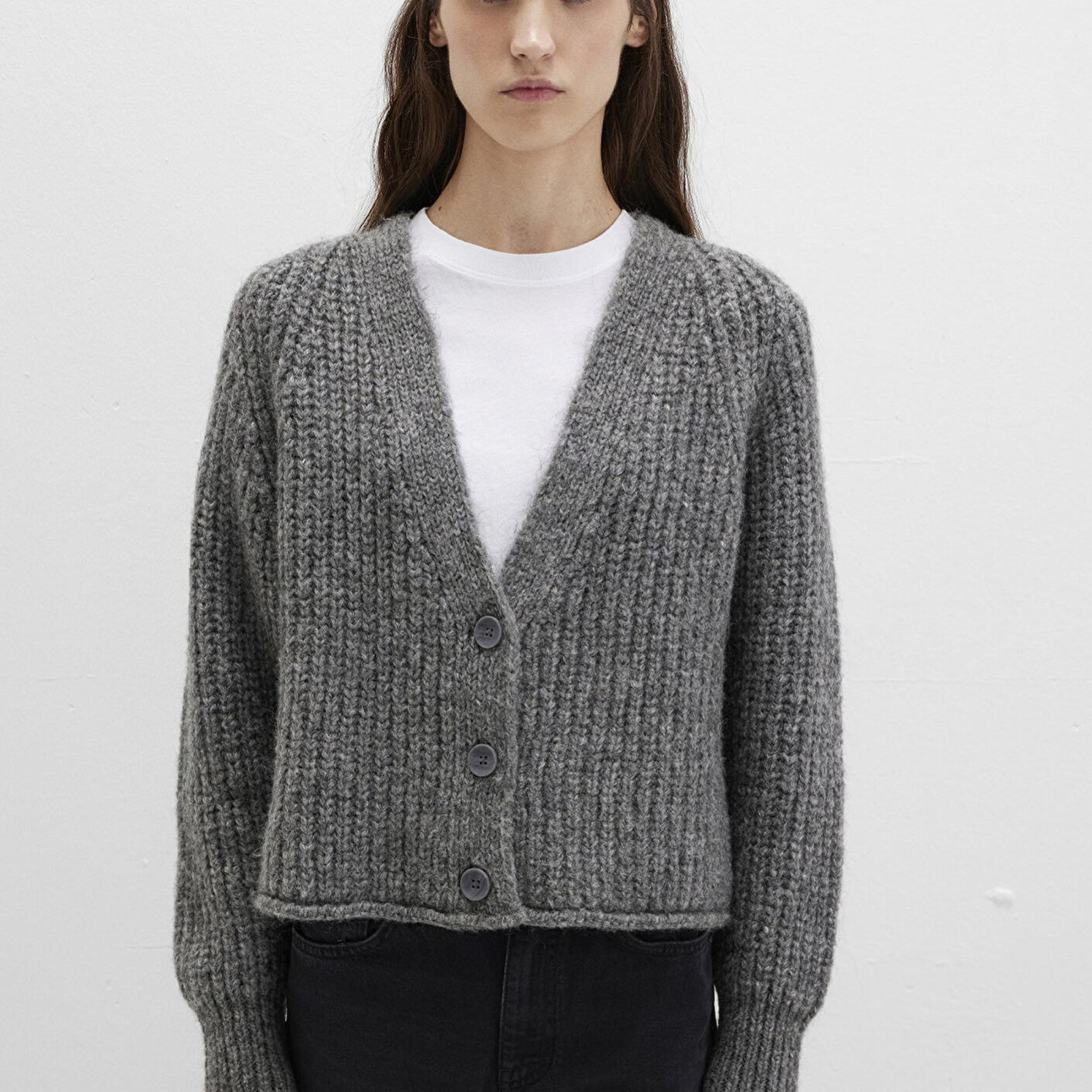 Mavi Düğme Detaylı Gri Hırka Regular Fit / Normal Kesim 1710386-80024