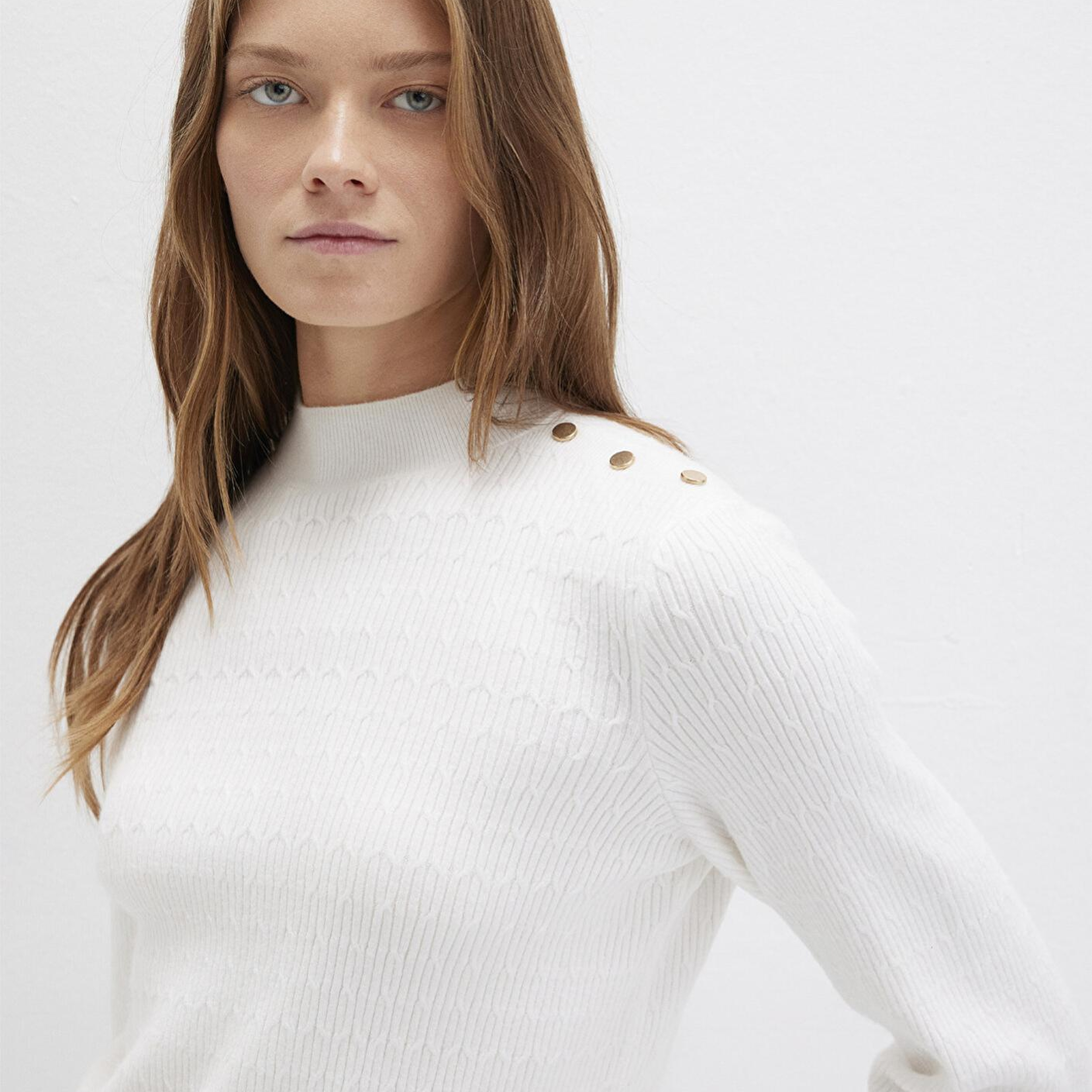 Mavi Omuz Detaylı Ekru Kazak Slim Fit / Dar Kesim 1710798-70057