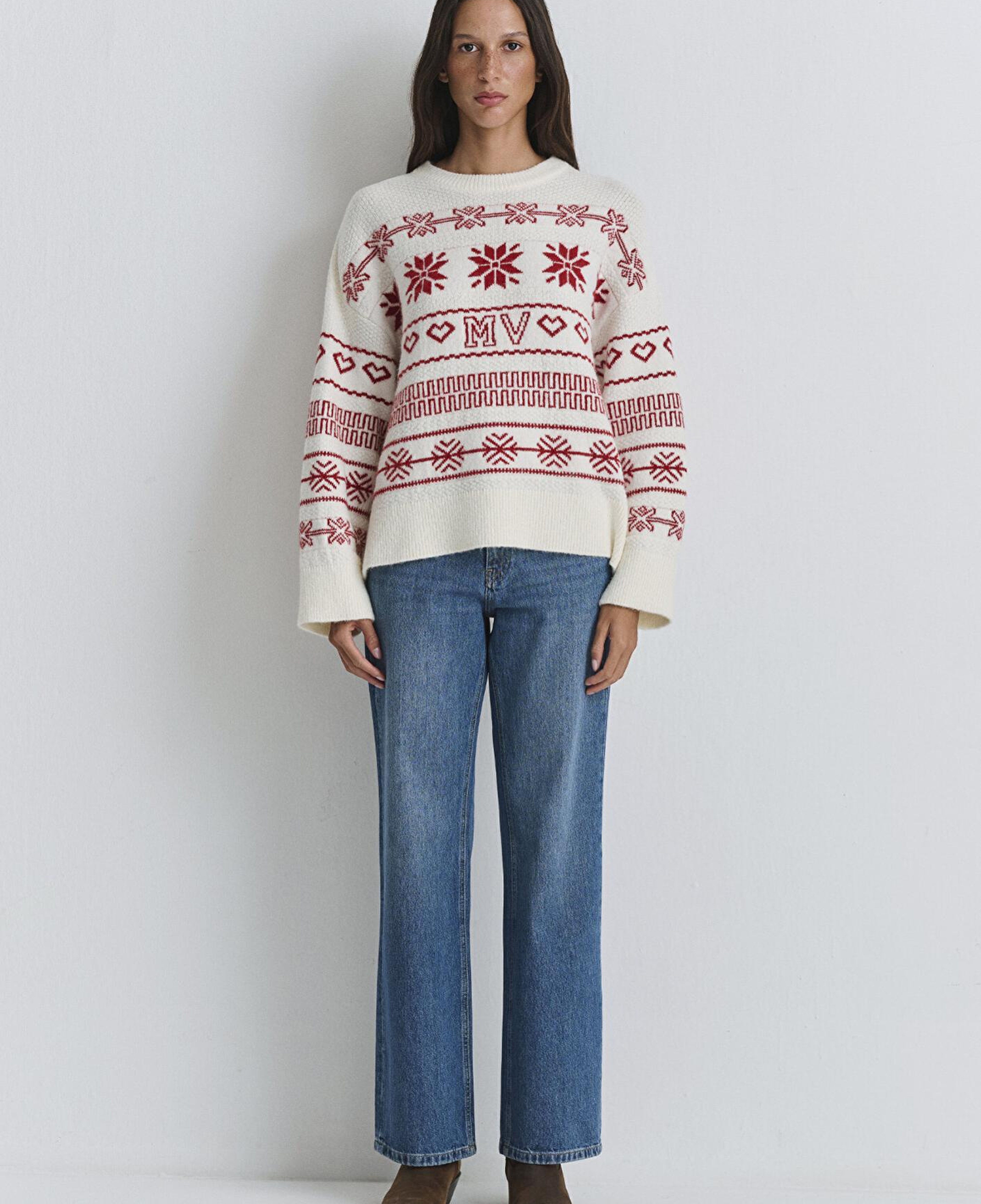 Mavi Yılbaşı Temalı Ekru Kazak Oversize / Geniş Kesim 1710804-70057