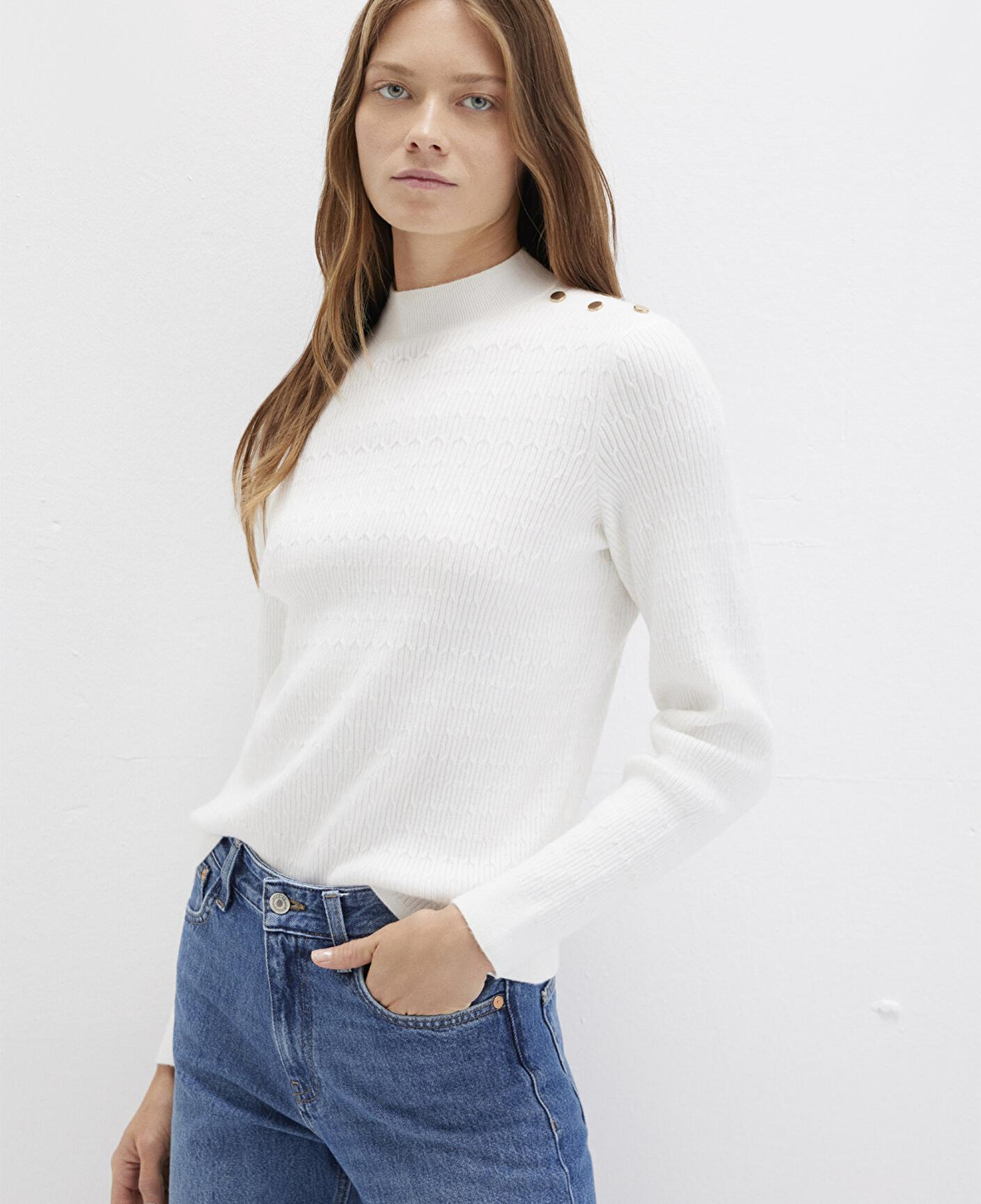 Mavi Omuz Detaylı Ekru Kazak Slim Fit / Dar Kesim 1710798-70057