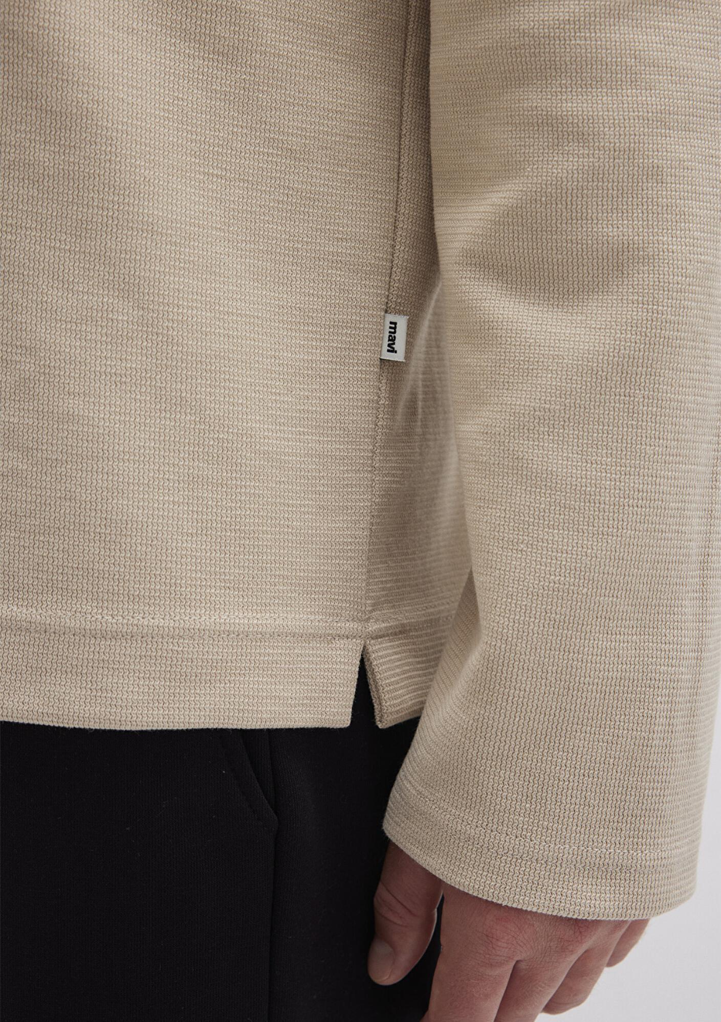 Mavi Yarı Fermuarlı Uzun Kollu Bej Tişört Regular Fit / Normal Kesim 0613045-70039