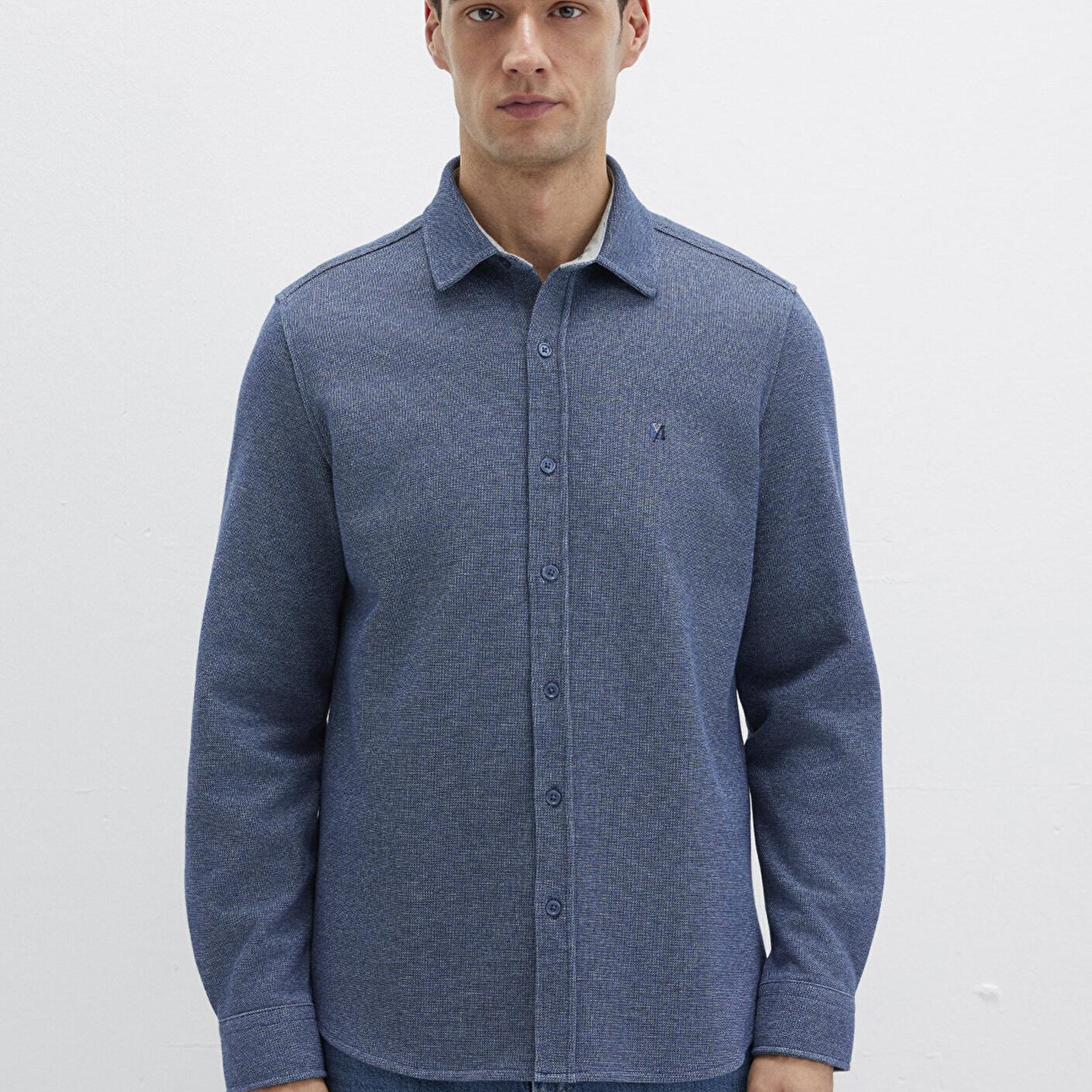 Mavi M Logo Nakışlı Lacivert Örme Gömlek Regular Fit / Normal Kesim 0211763-70718