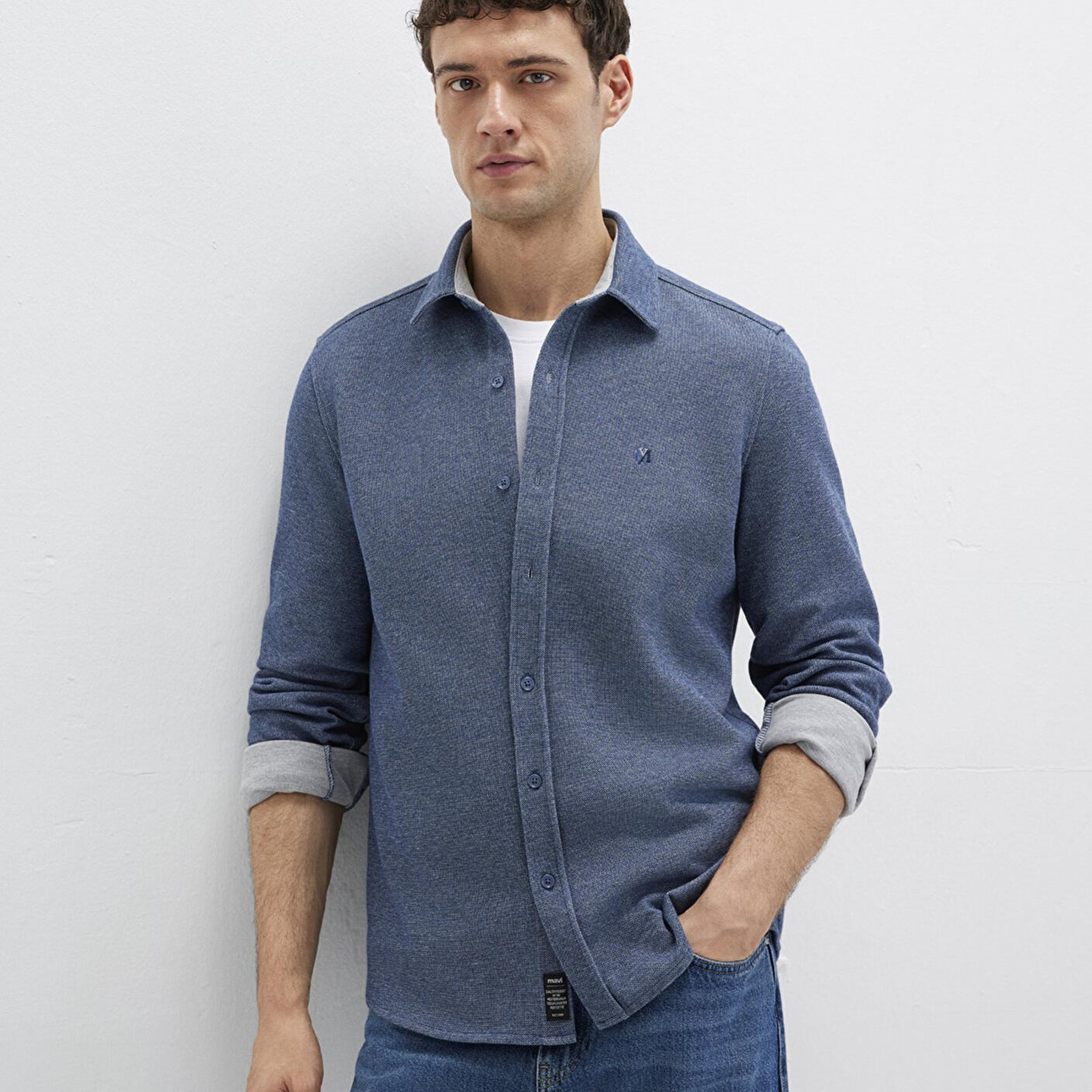 Mavi M Logo Nakışlı Lacivert Örme Gömlek Regular Fit / Normal Kesim 0211763-70718