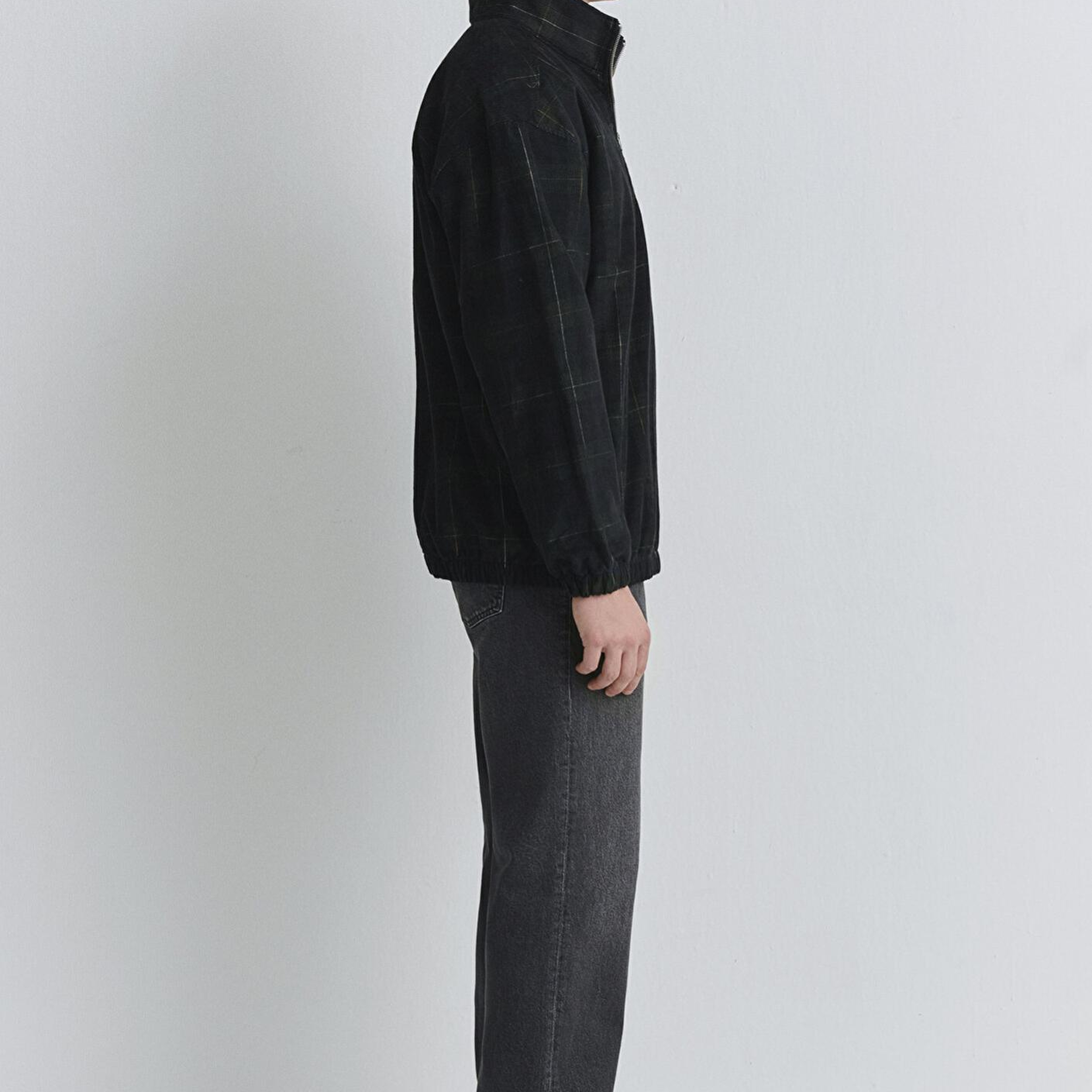 Mavi Yarı Fermuarlı Kareli Siyah Sweatshirt 0211777-91298