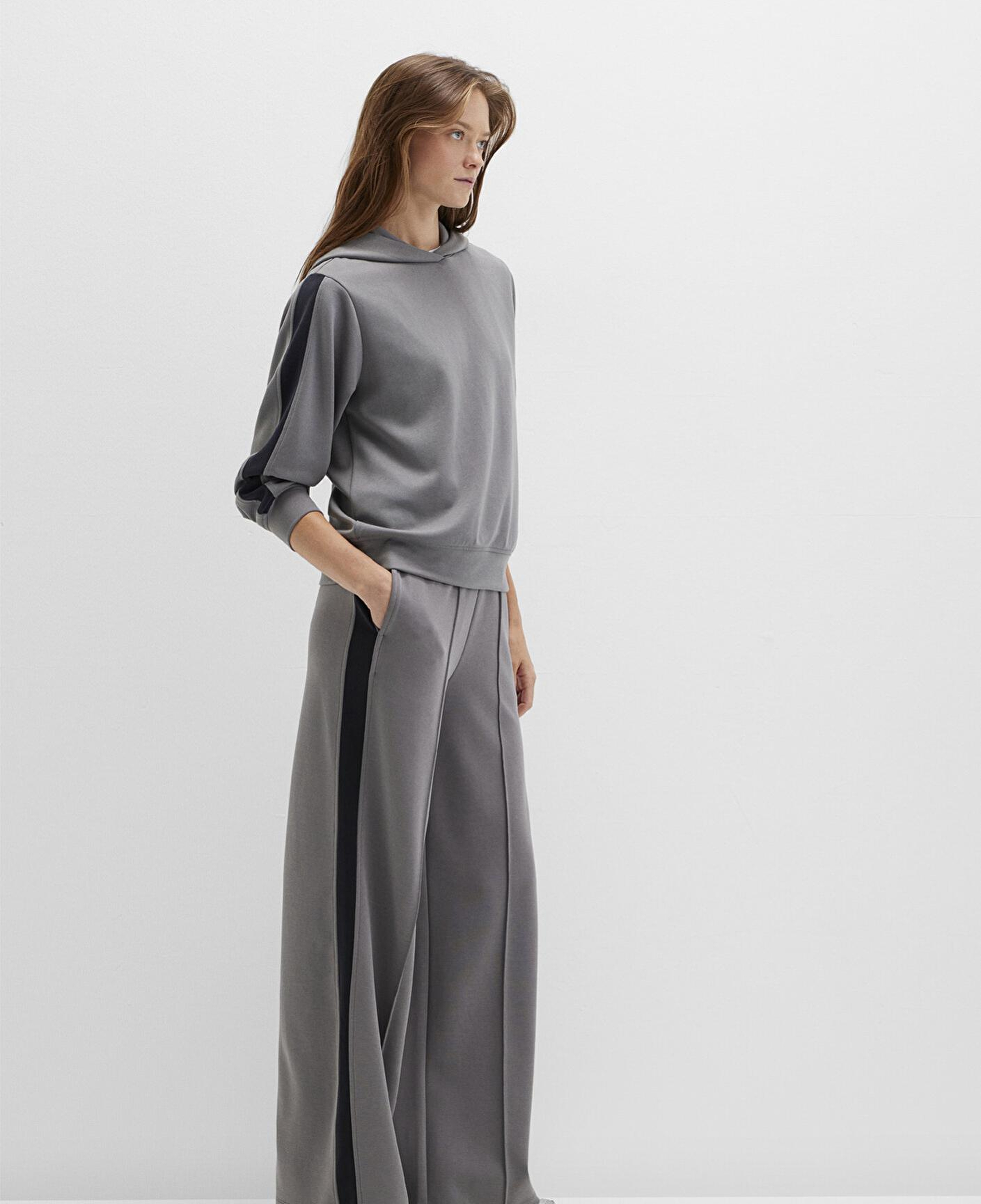 Mavi Şerit Detaylı (TENCEL™) Modal Gri Eşofman Altı 1011104-82577