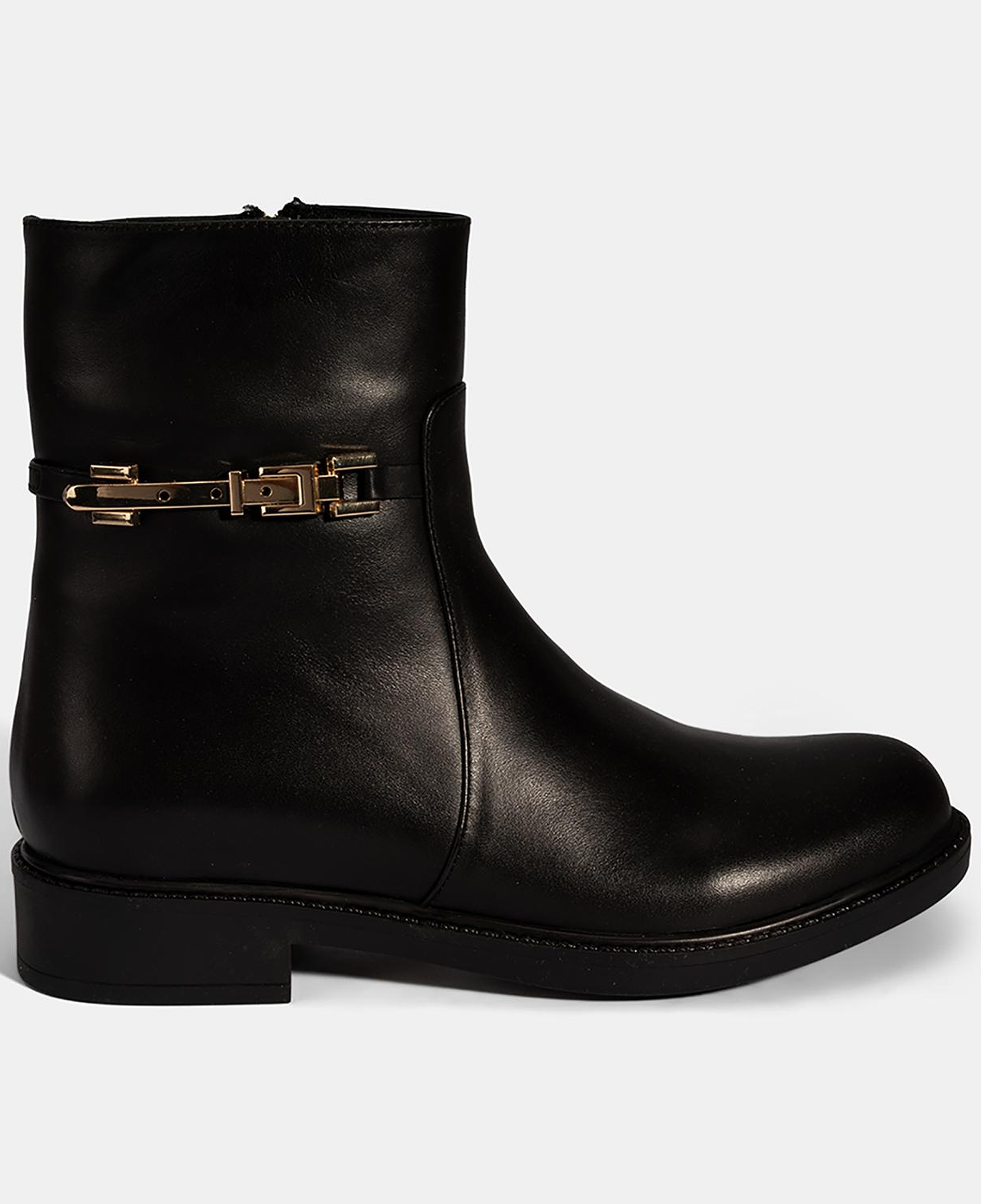 Kadın Siyah Metal Aksesuarlı Deri Bot