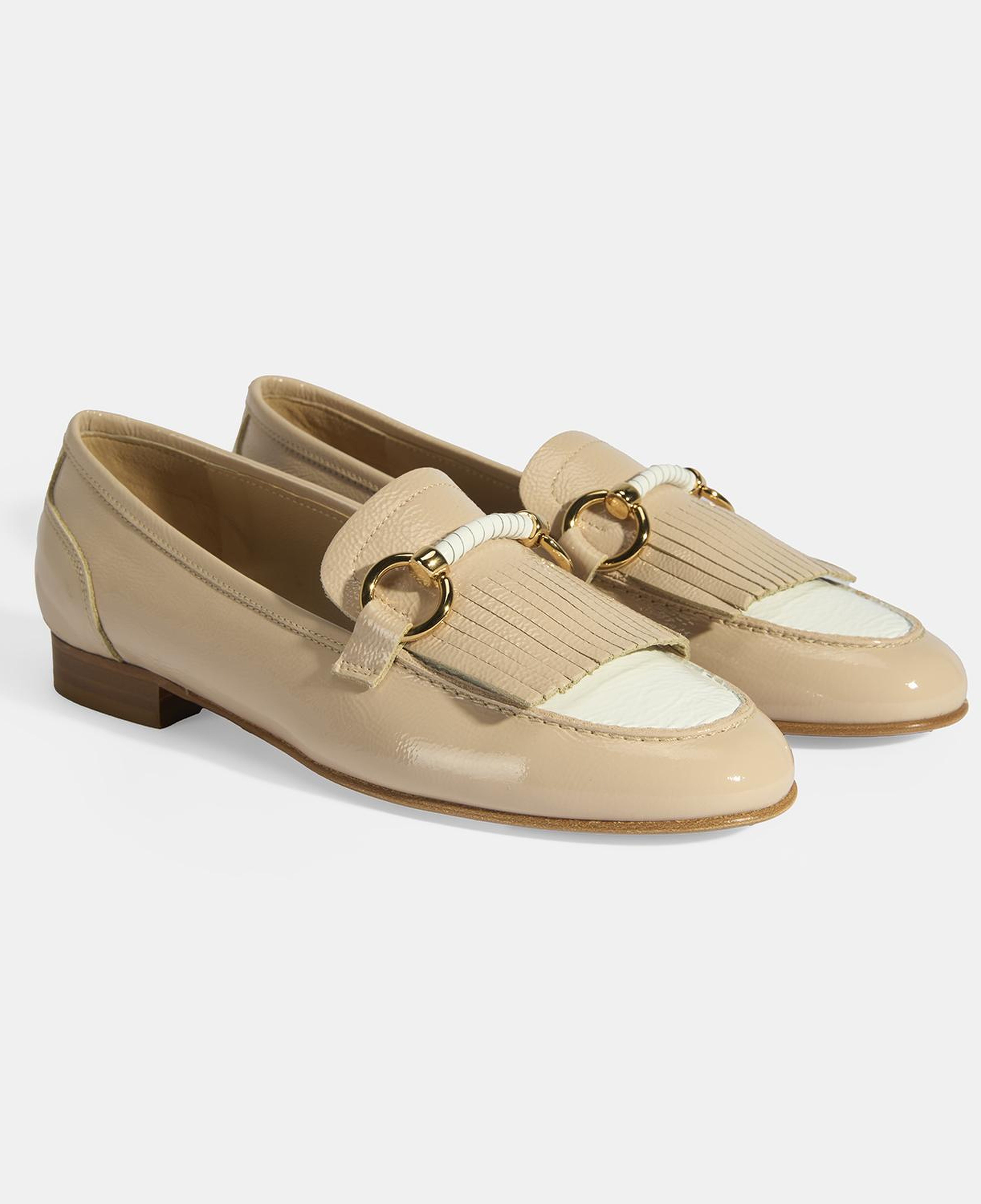 Luca Grossi Kadın Ten Toka Aksesuarlı Püsküllü Rugan Loafer