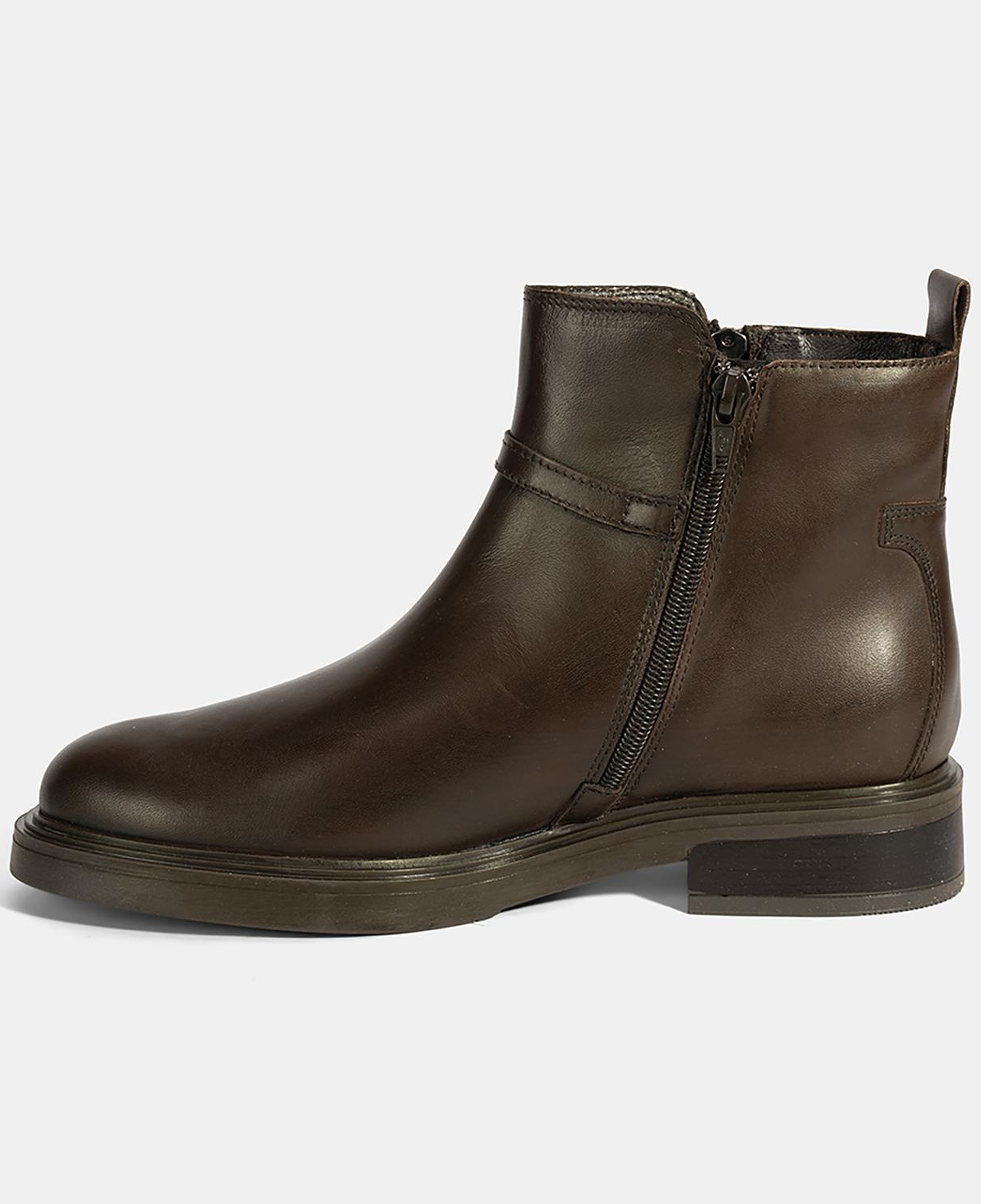 Kadın Kahve Metal Toka Detaylı Fermuarlı Deri Bot