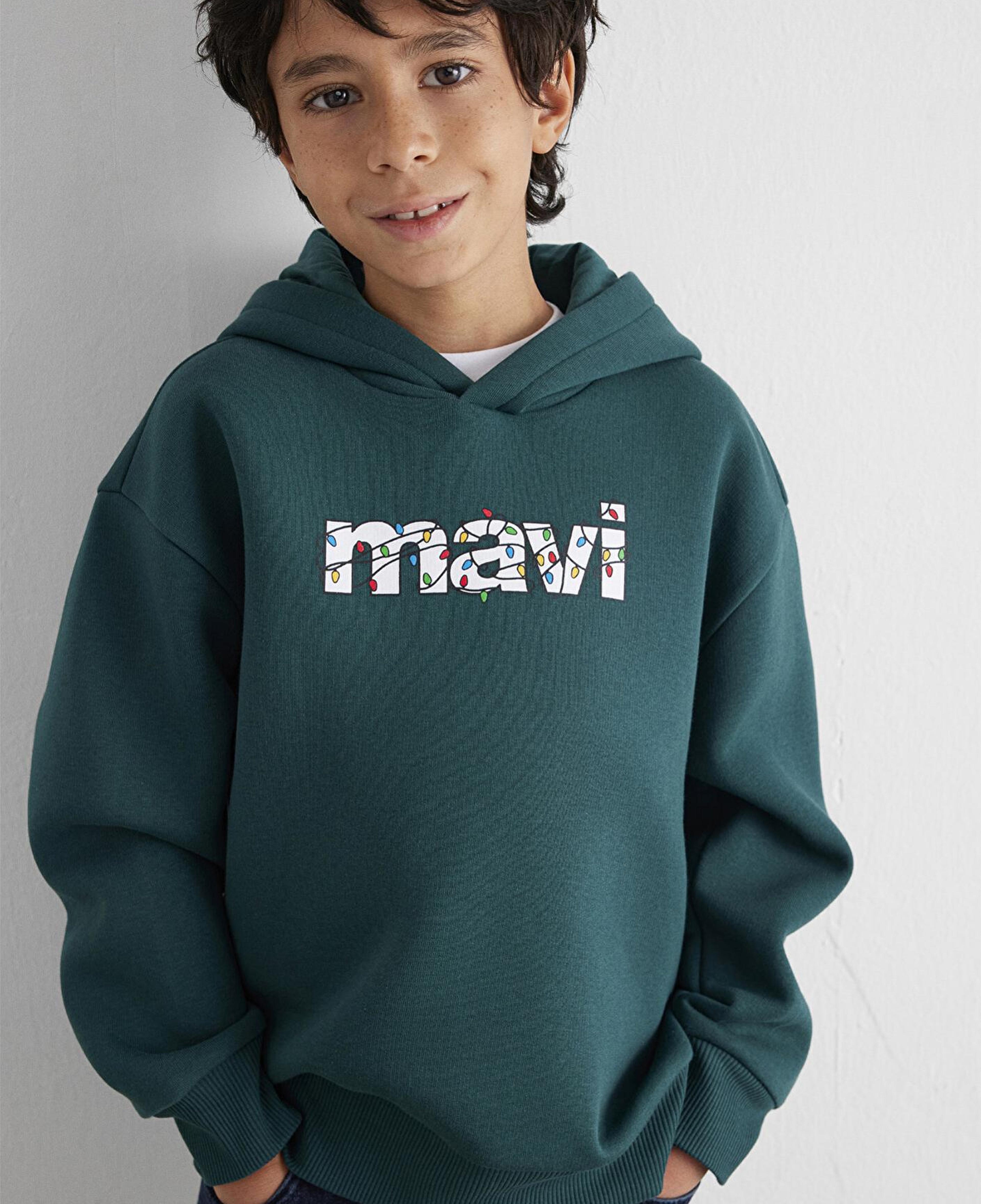 Mavi Yılbaşı Temalı Yeşil Sweatshirt 6S10178-71932