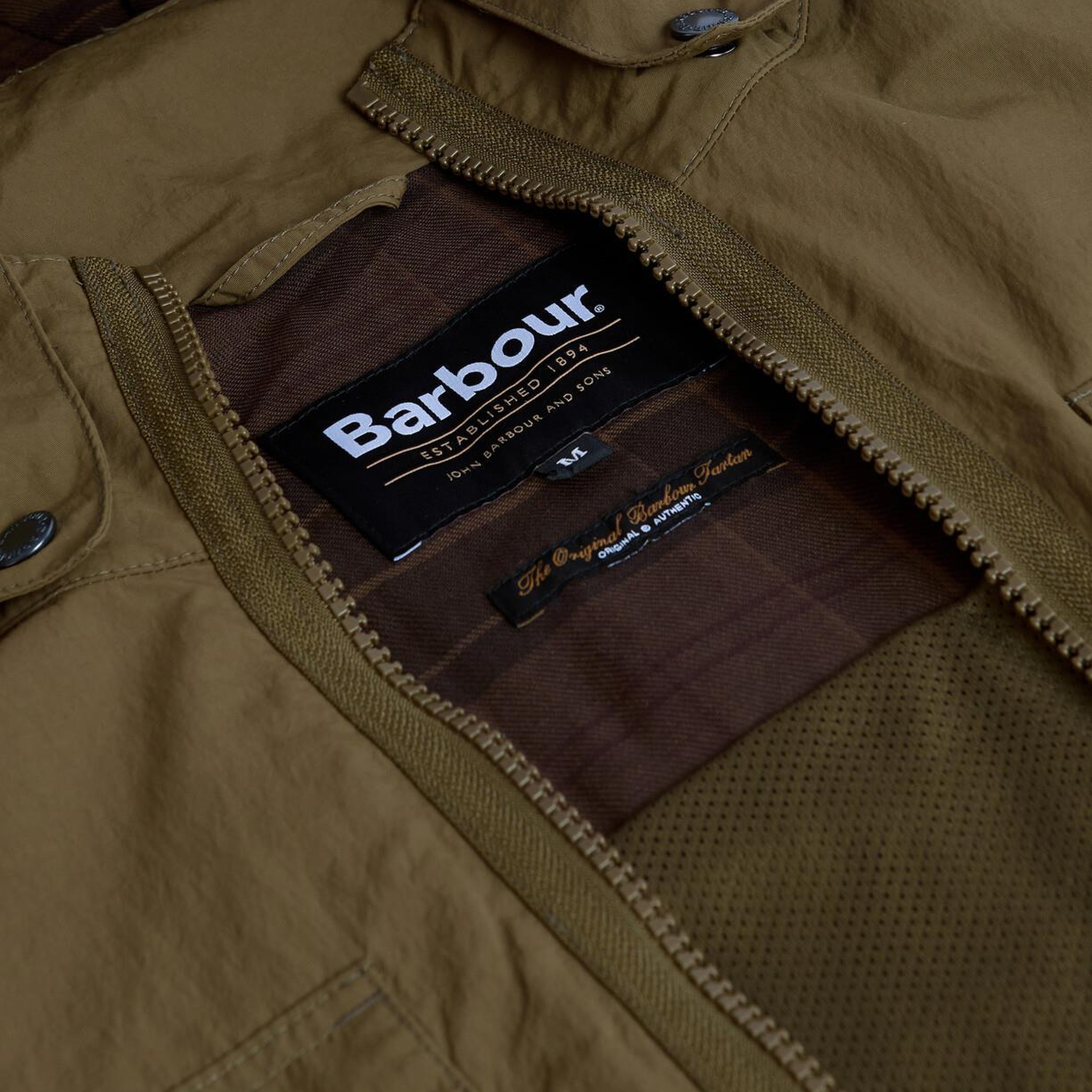 Barbour Re-Engineered Hooded Showerproof Flight Bedale Ceket