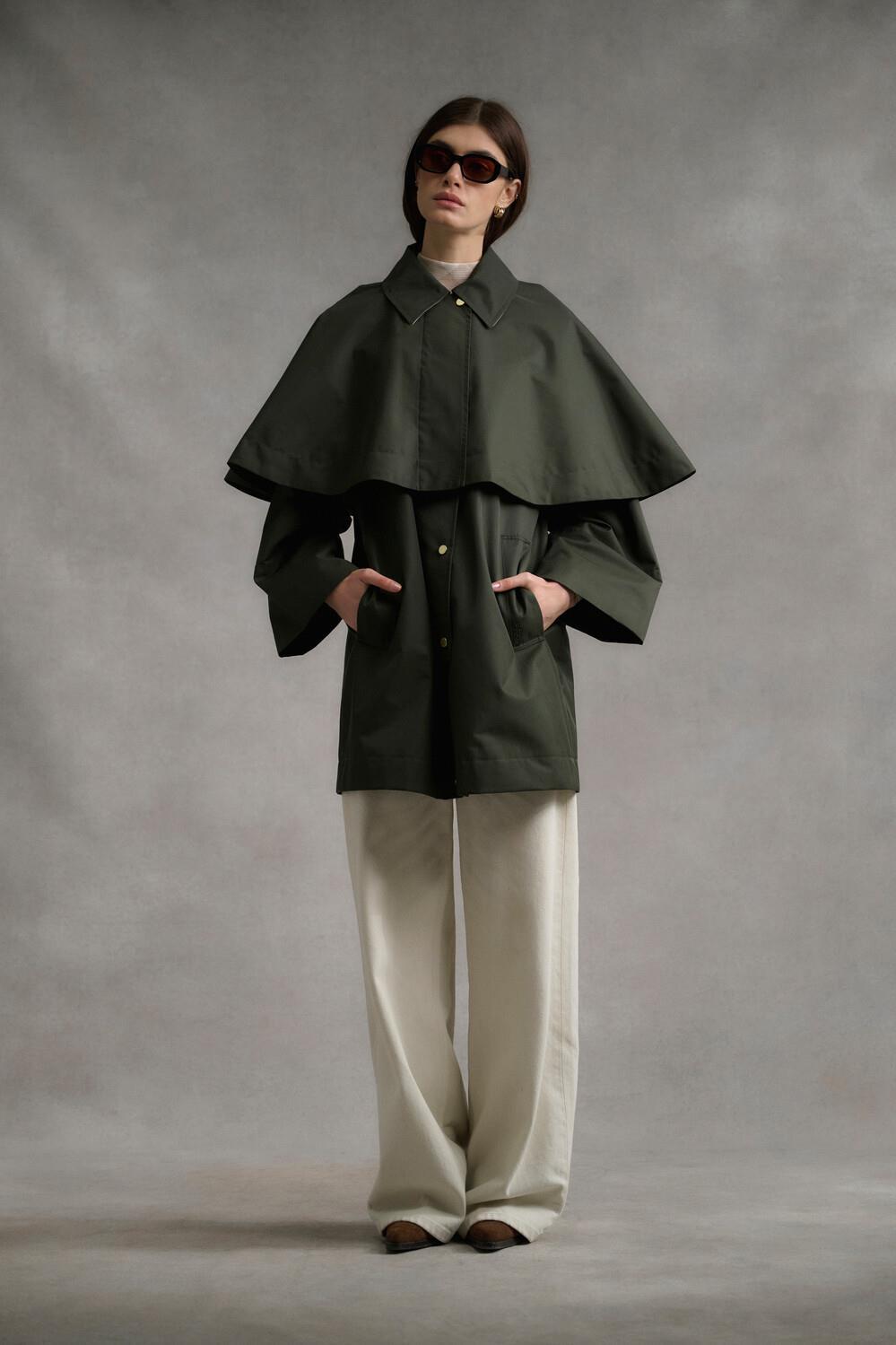 Barbour Fia Showeproof Ceket