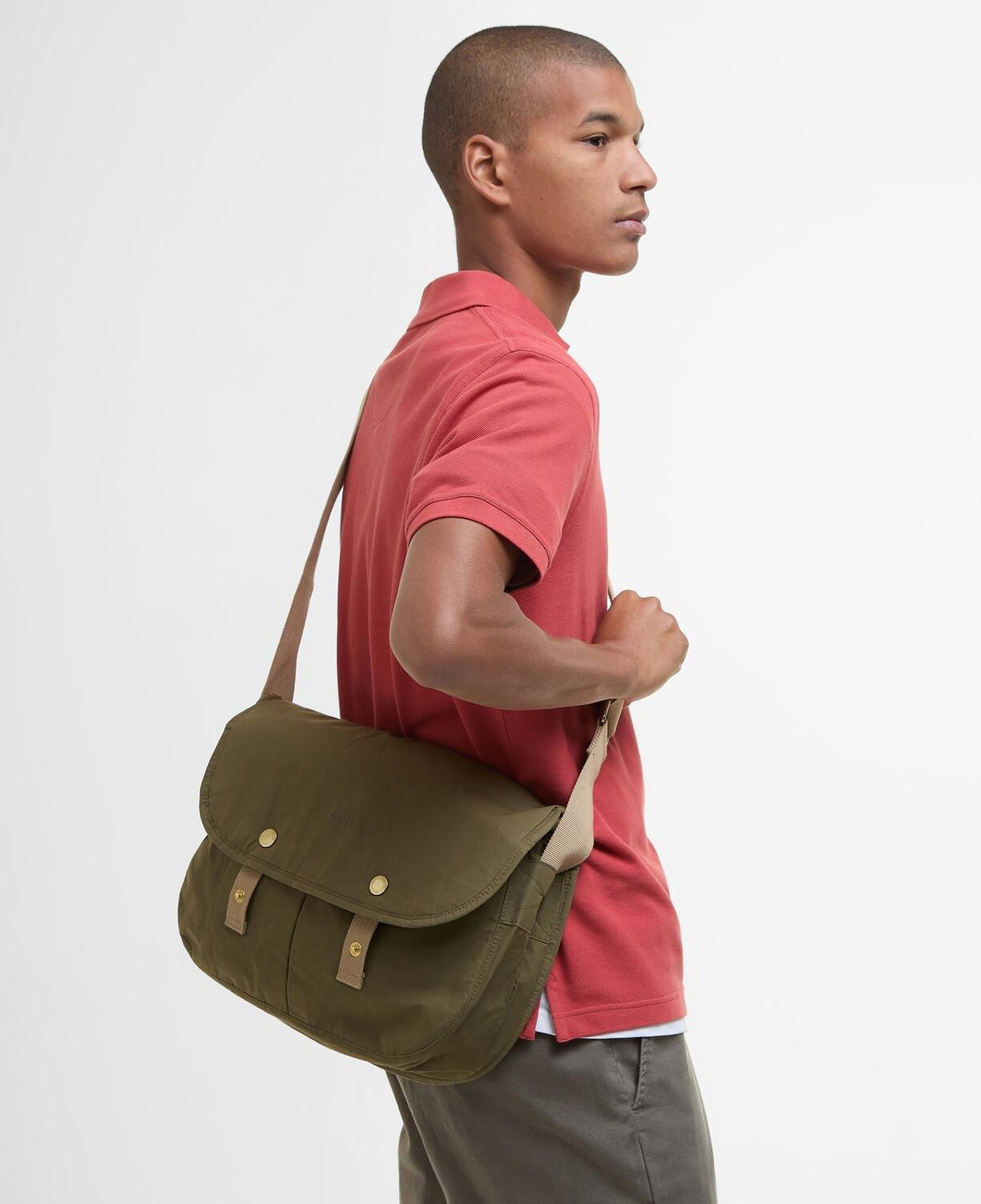 Barbour Transport Riever Omuz Çantası