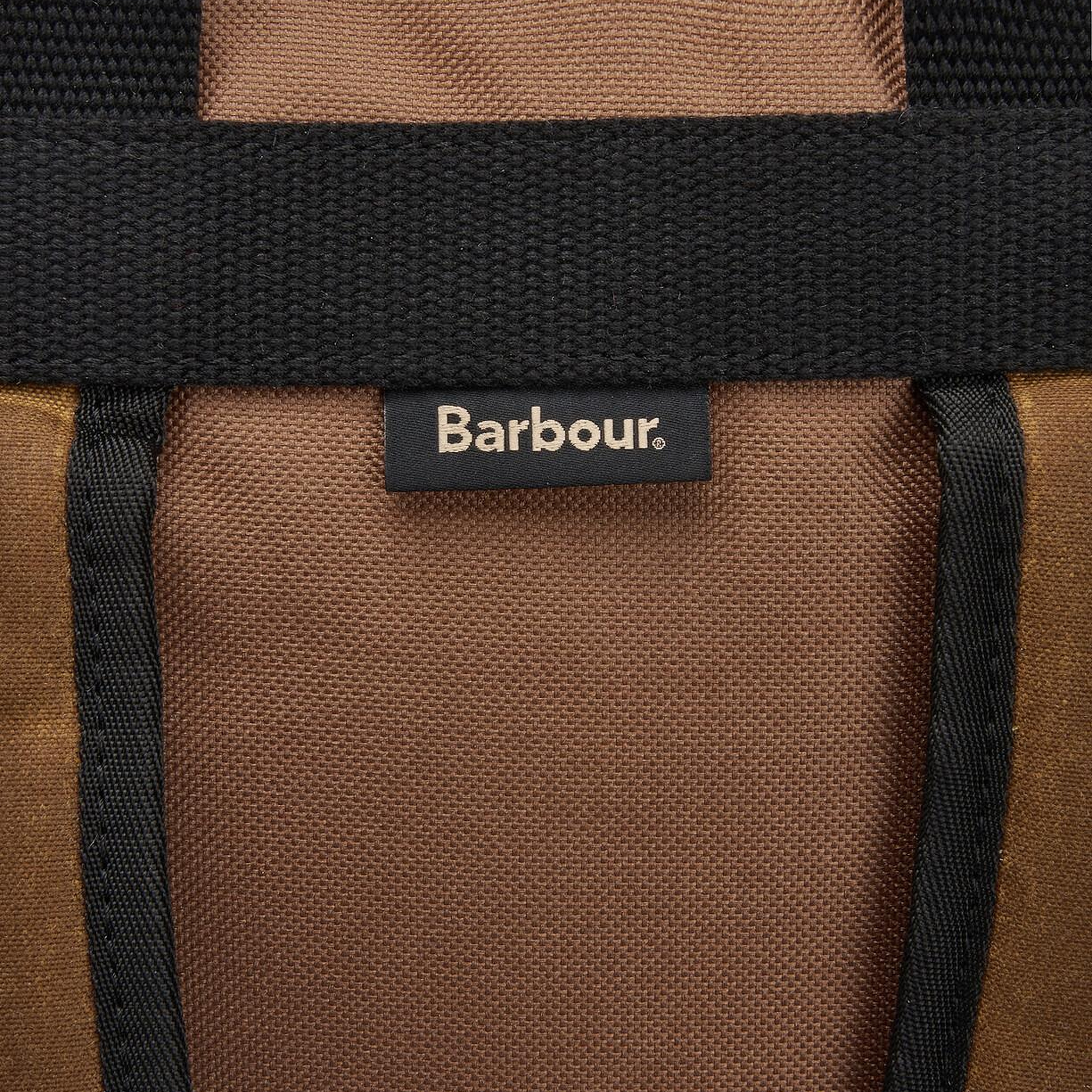 Barbour Field Yağlı Sırt Çantası
