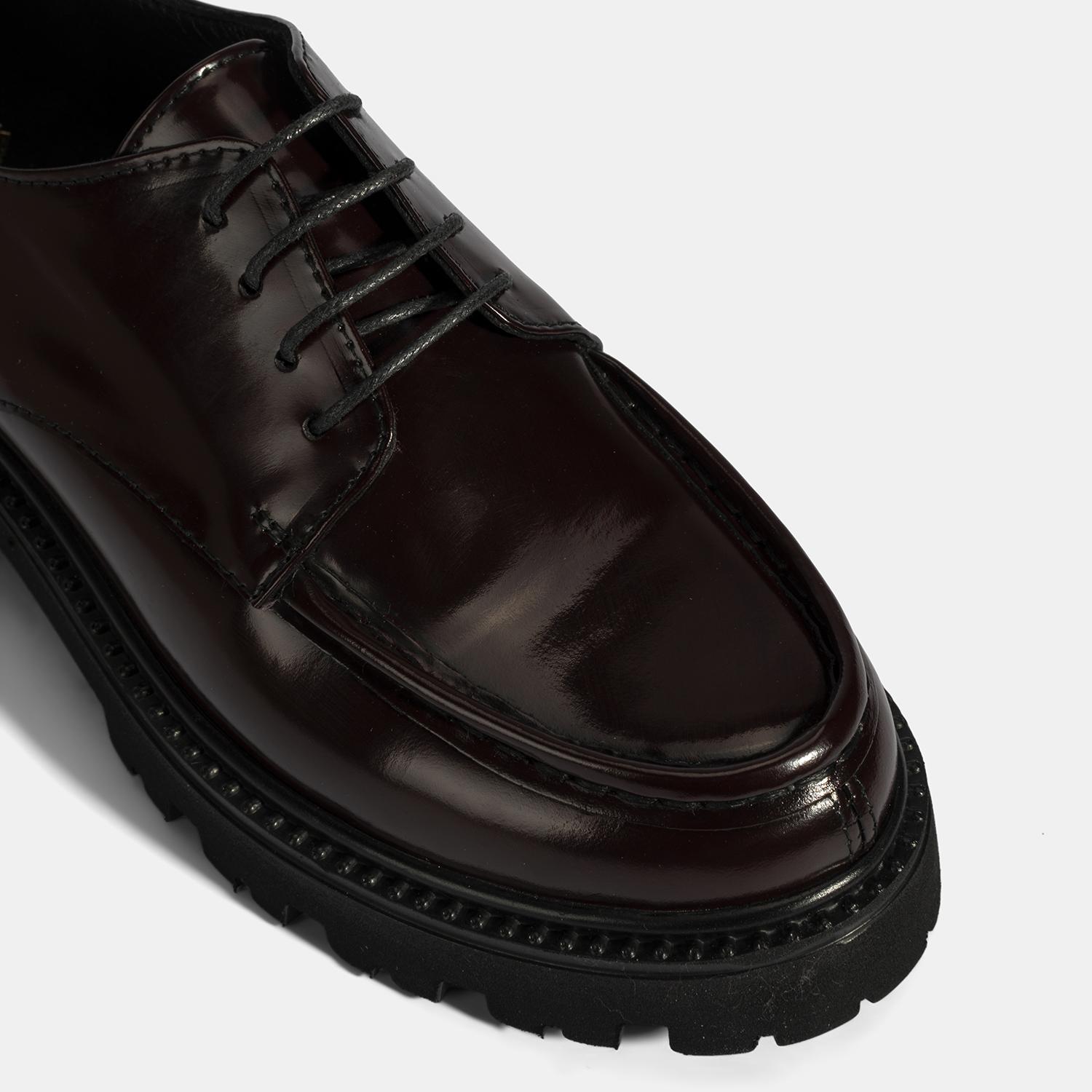 Kadın Bordo Bağcıklı Kalın Tabanlı Deri Günlük Ayakkabı